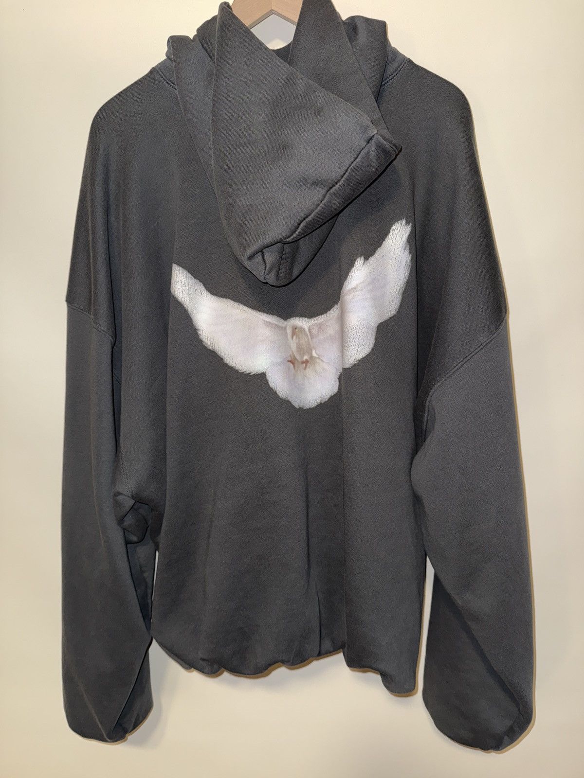 Balenciaga × Gap × Yeezy Yeezy x Balenciaga x GAP Dove Hoodie Size US L / EU 52-54 / 3 - 3 Thumbnail