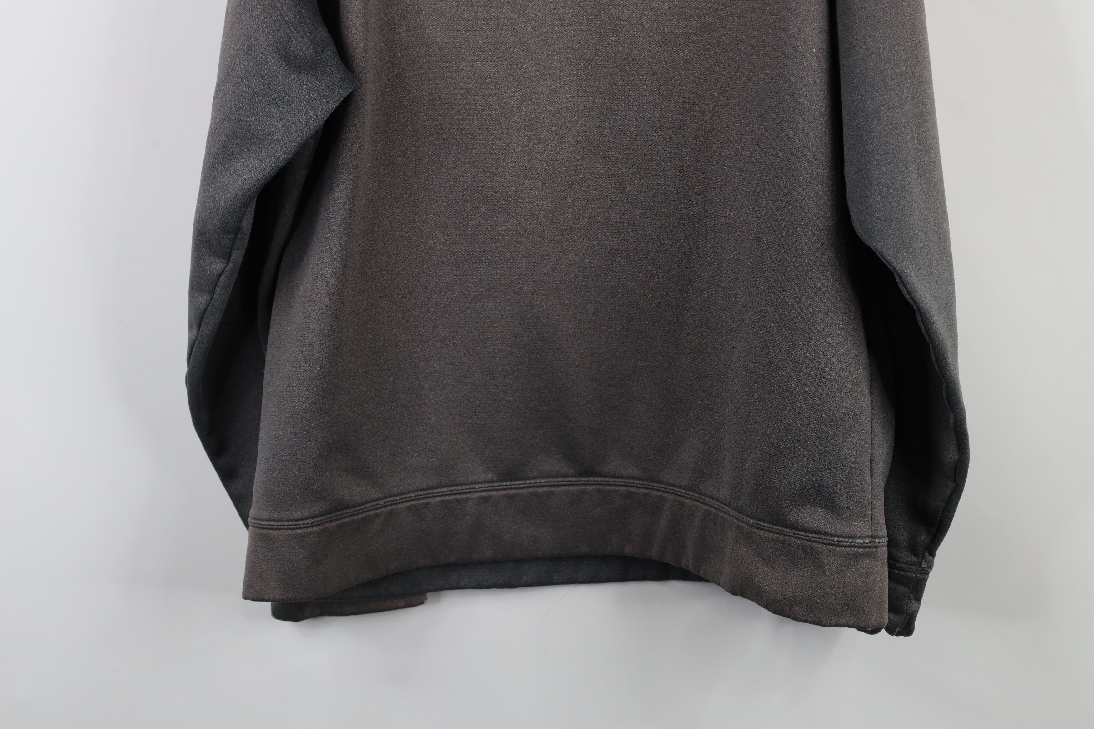 Under Armour × Vintage Under Armour Camouflage Big Logo Hoodie Sweatshirt Gray Size US L / EU 52-54 / 3 - 19 Thumbnail