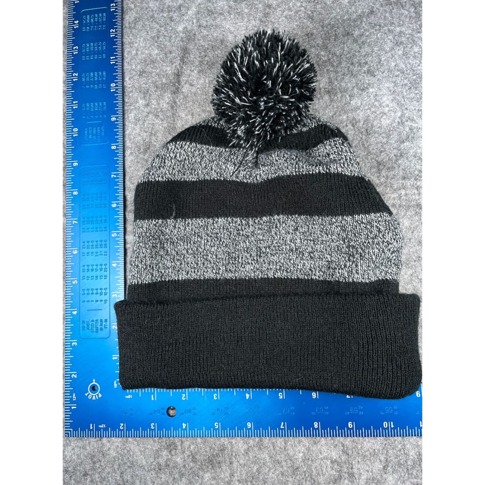 Vintage Crossland Beanie Toque Adult Gray Stripe Knit 100% Acrylic Patch Pom Ski Knit Hat Unisex Adults One Size Gray Beanie Mens Womens Size ONE SIZE - 5 Thumbnail