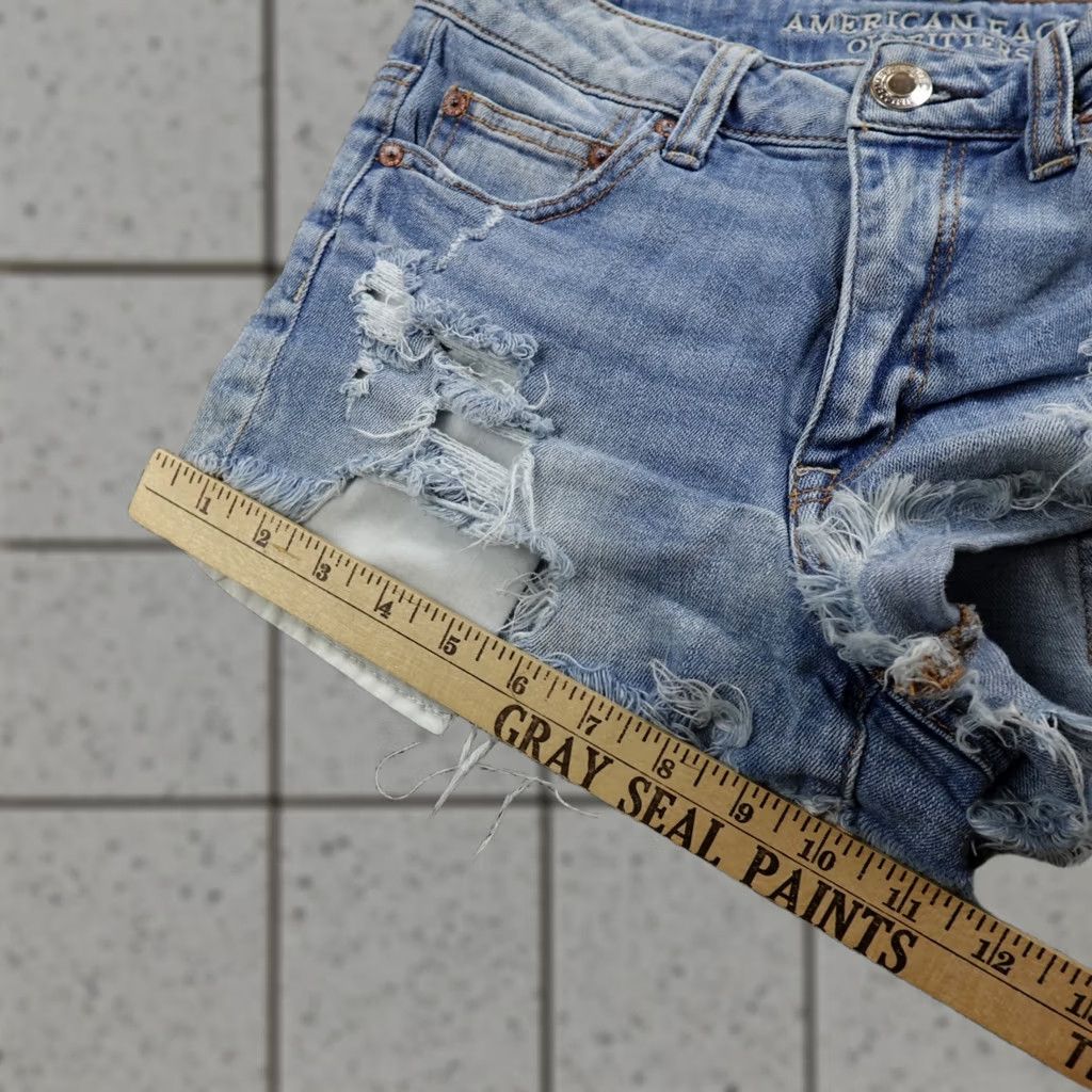 American Eagle Outfitters American Eagle Shorts Womens 4 Blue Denim Jean Cutoff Hi Rise Festival Micro Y2K Boys? Womens? Size 27" / US 4 / IT 40 - 1 Thumbnail