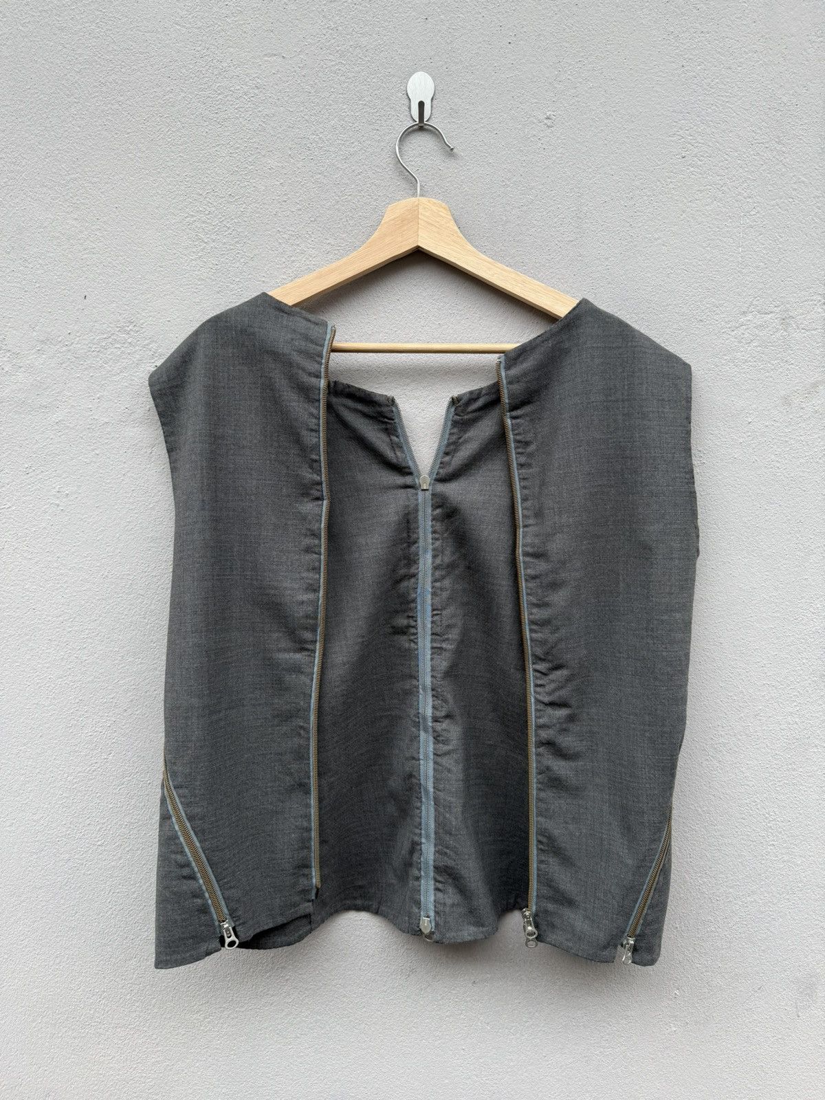 Beauty Beast Japanese Designer “Class” Multizipper / Parts Vest Size US M / EU 48-50 / 2 - 5 Thumbnail