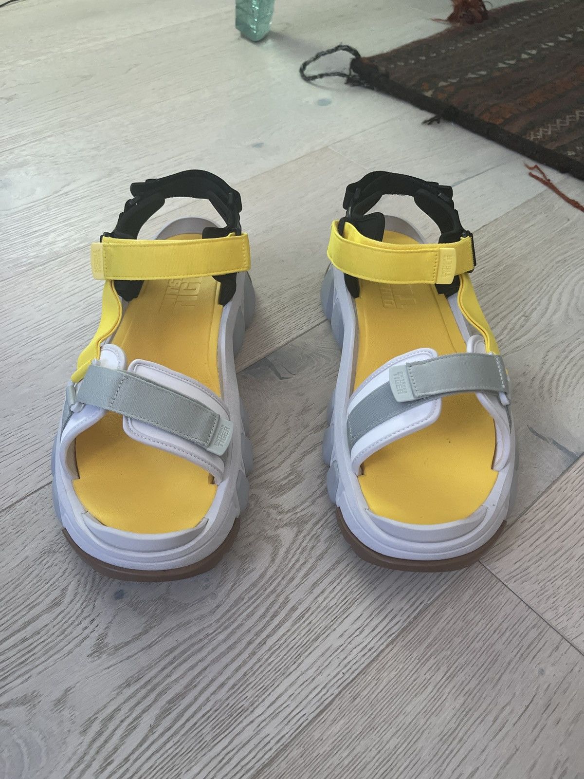 Onitsuka Tiger RARE SIZE US 14 ONITSUKA TIGER DENTIGRE BELTED SANDALS Size US 14 / EU 47 - 4 Thumbnail