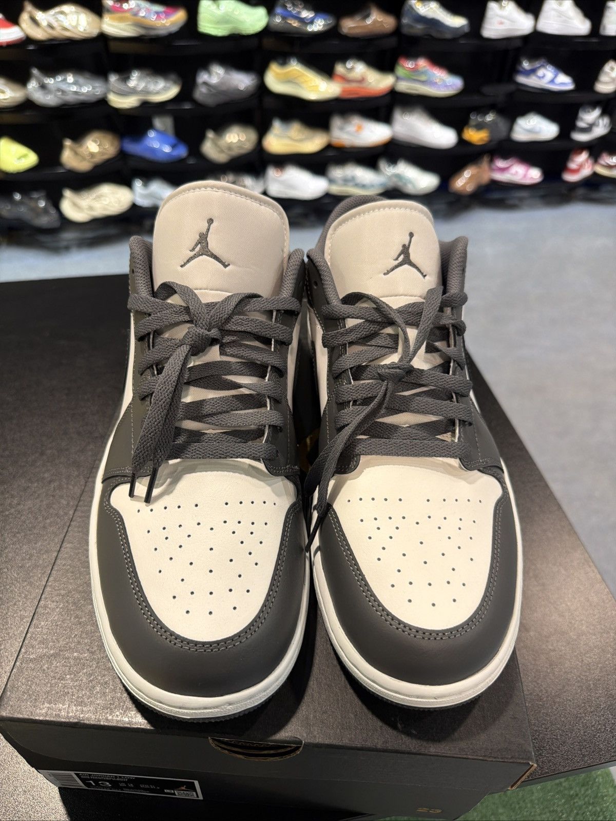 Jordan Brand Nike Air Jordan 1 Low Iron Gray Summit White Sneakers 553558 Size US 13 / EU 46 - 5 Thumbnail