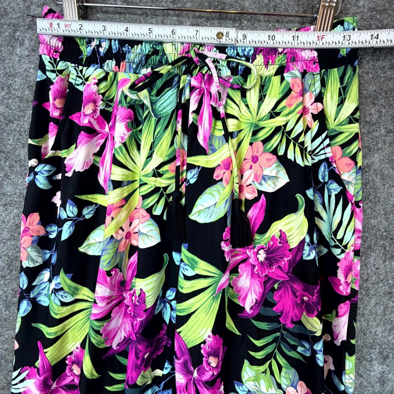 Tommy Bahama Tommy Bahama Joggers Womens Small Tropical Hawaiian Dopamine Size 26" / US 2 / IT 38 - 4 Thumbnail