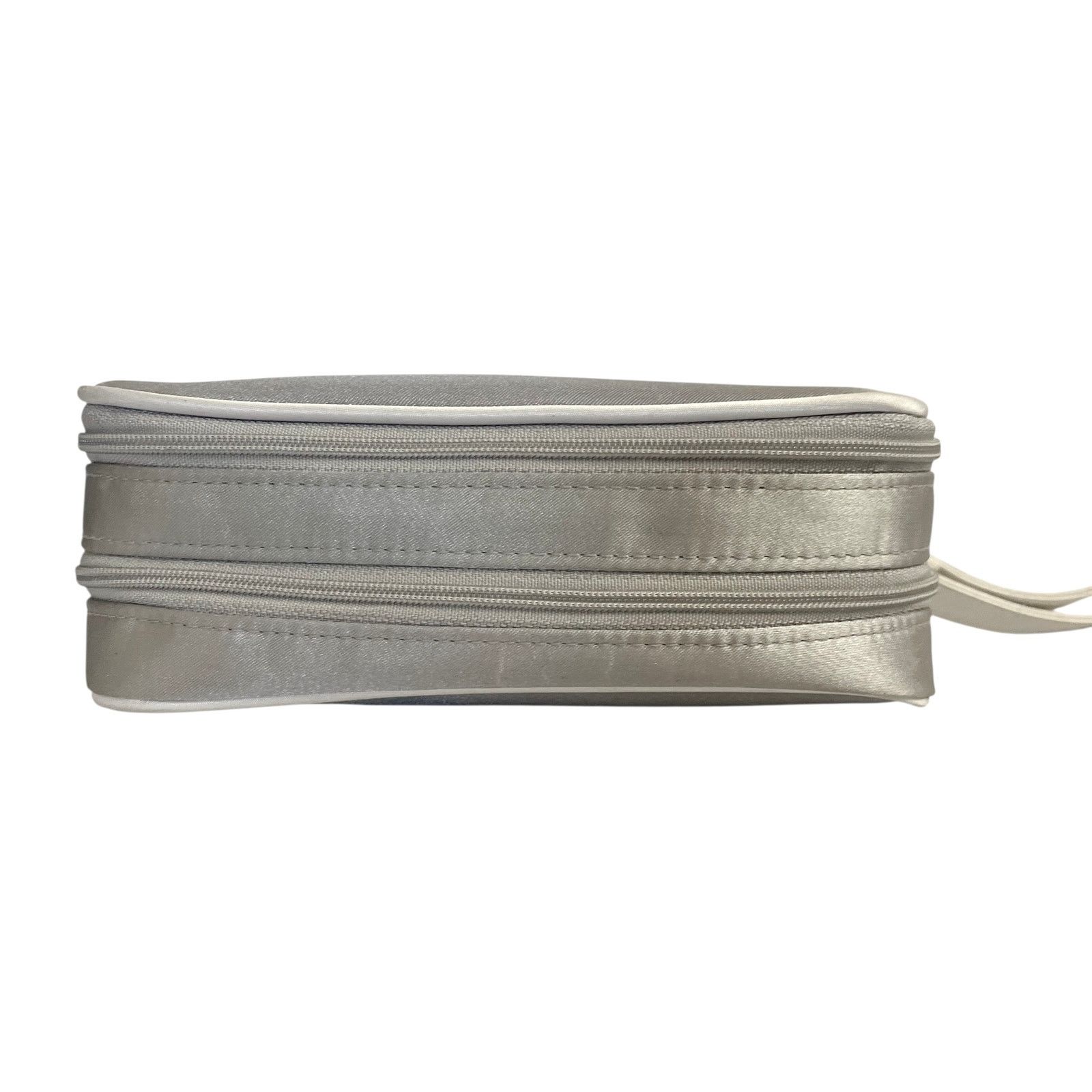 Dior Dior Parfums Silver White Trousse de Toilette Wristlet Size ONE SIZE - 4 Thumbnail