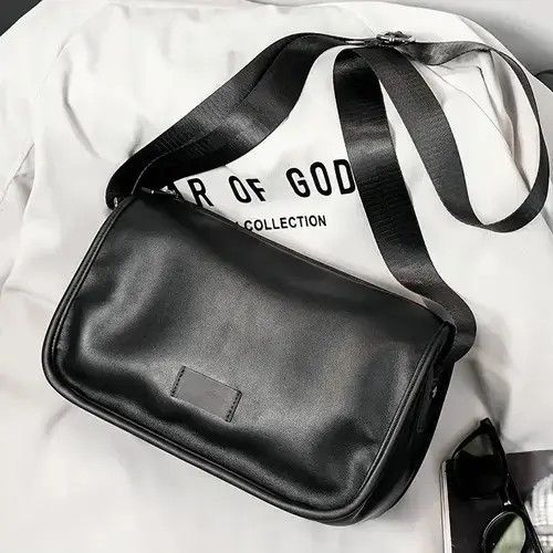 VIBE Fashion y2k faux leather shoulder bag messenger bag casual Size ONE SIZE - 2 Thumbnail
