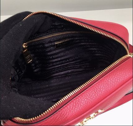Prada o1la1rc1a0724 Size: OS / Shoulder Bag in Red Size ONE SIZE - 4 Thumbnail