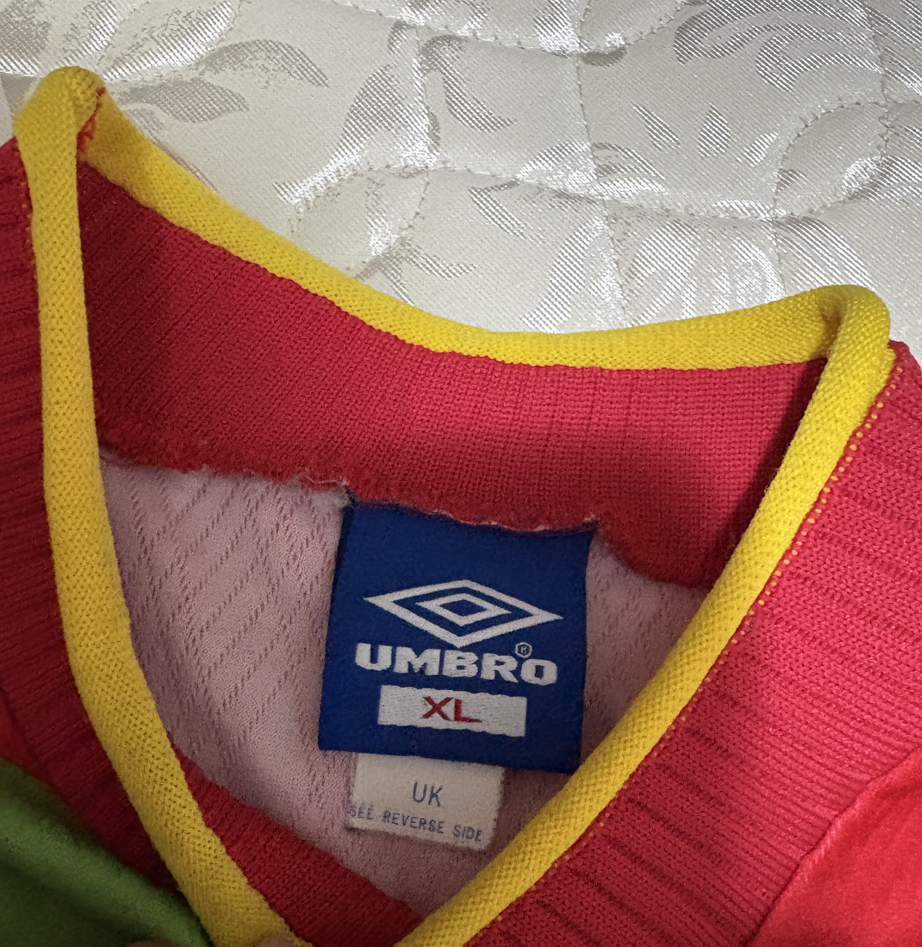 Umbro Vintage Umbro England Goalkeeper Jersey Size US XL / EU 56 / 4 - 2 Thumbnail