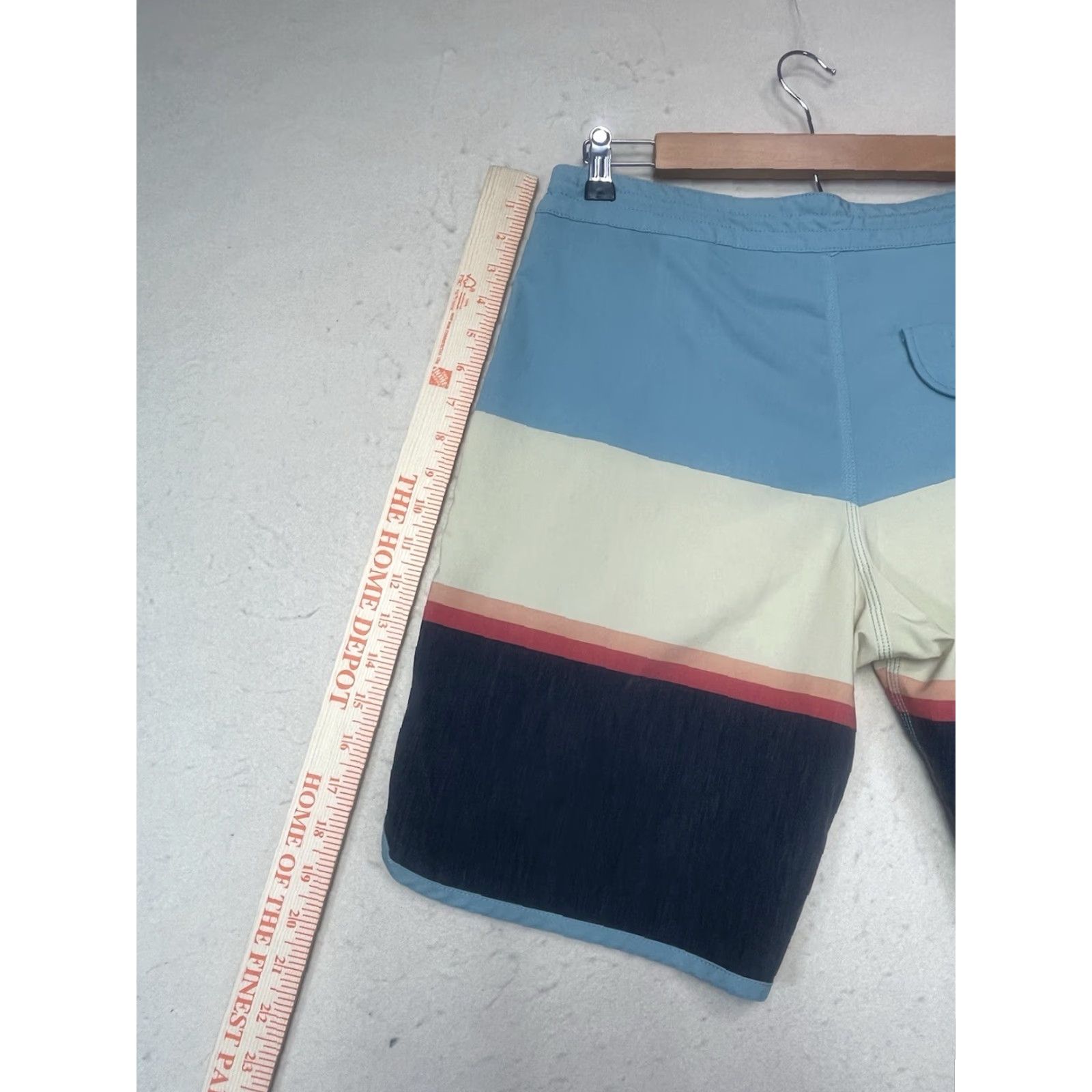 Vissla Vissla Board Short Mens 30 Colorblock Multicolor 90s Tropical Lifeguard Surfing Back Pocket Drawstring Size US 30 / EU 46 - 5 Thumbnail