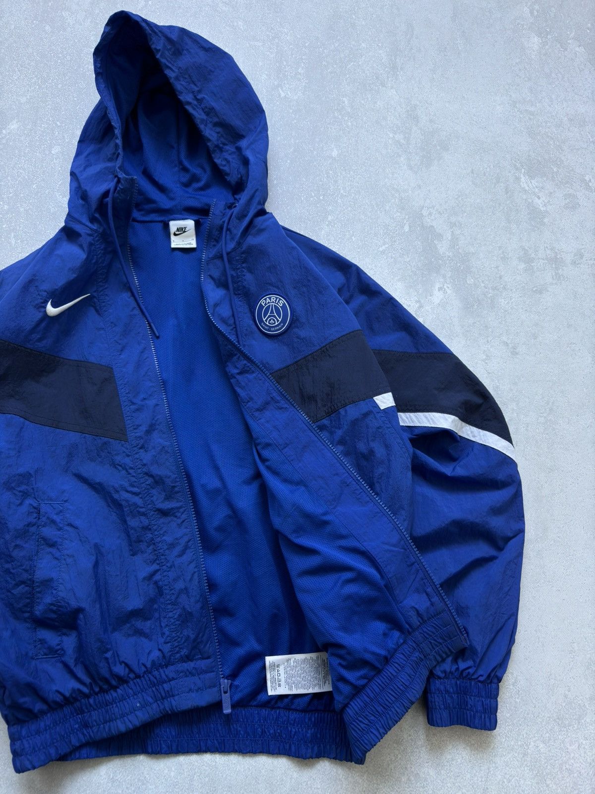 Nike Nike Paris Saint Germany PSG Olympic Strike Nylon Jacket Size US S / EU 44-46 / 1 - 13 Thumbnail