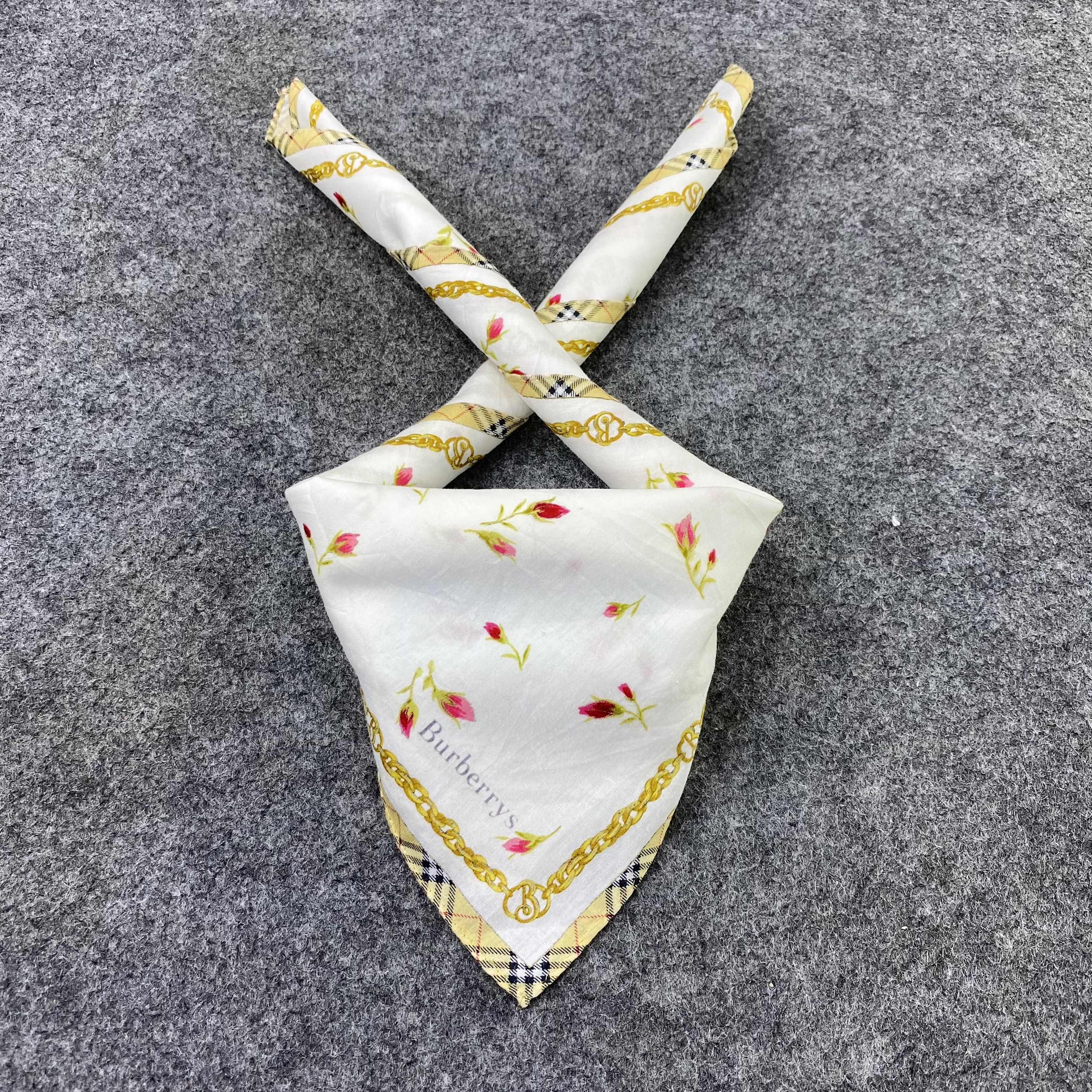 Burberry Burberrys Handkerchief Neckerchief Bandana-B1756 Size ONE SIZE - 2 Thumbnail