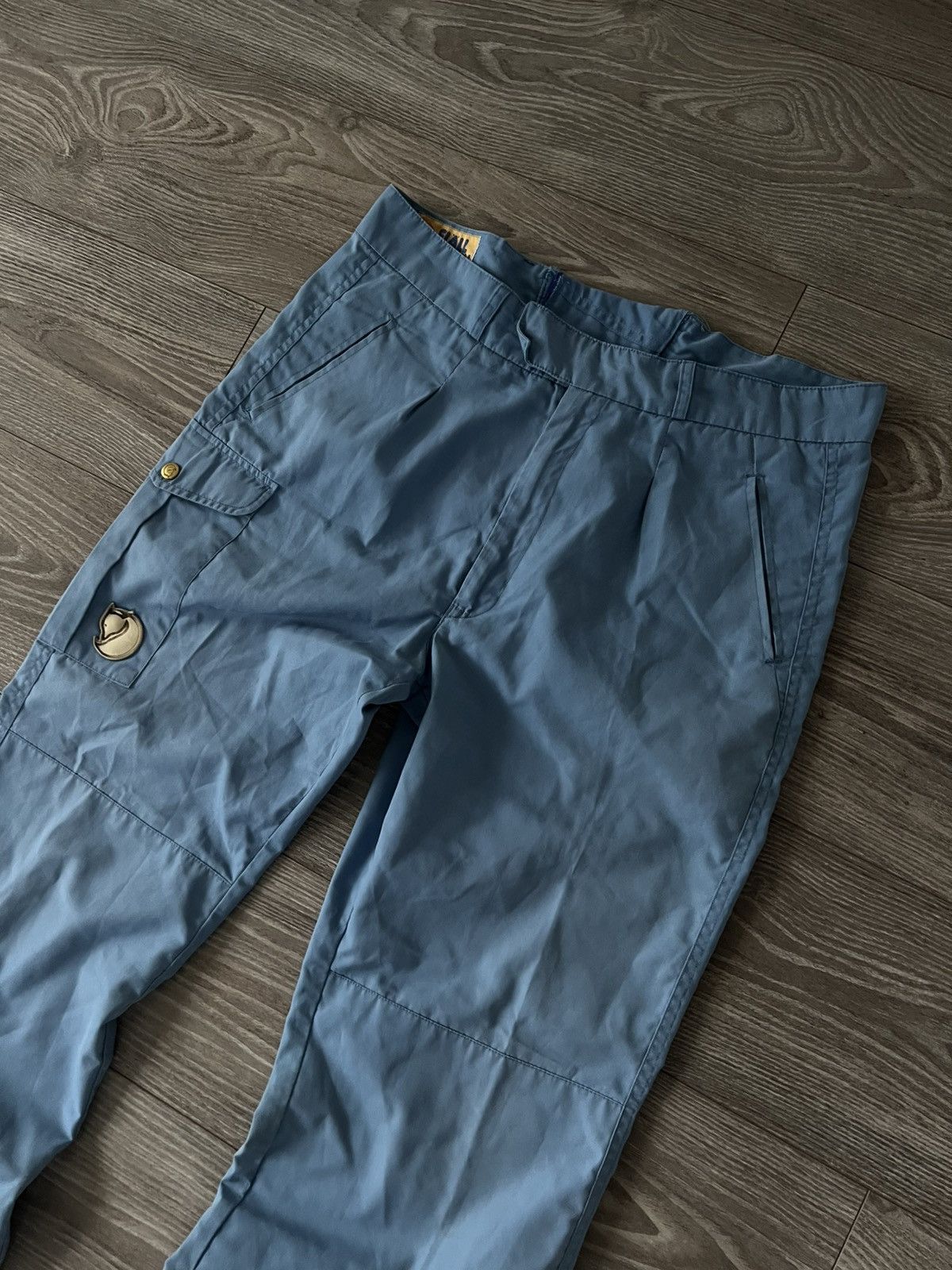 Fjallraven × Vintage ‼️Vintage Fjallraven Leather Logo Cargo Forest Utility Pants‼️ Size US 36 / EU 52 - 7 Thumbnail