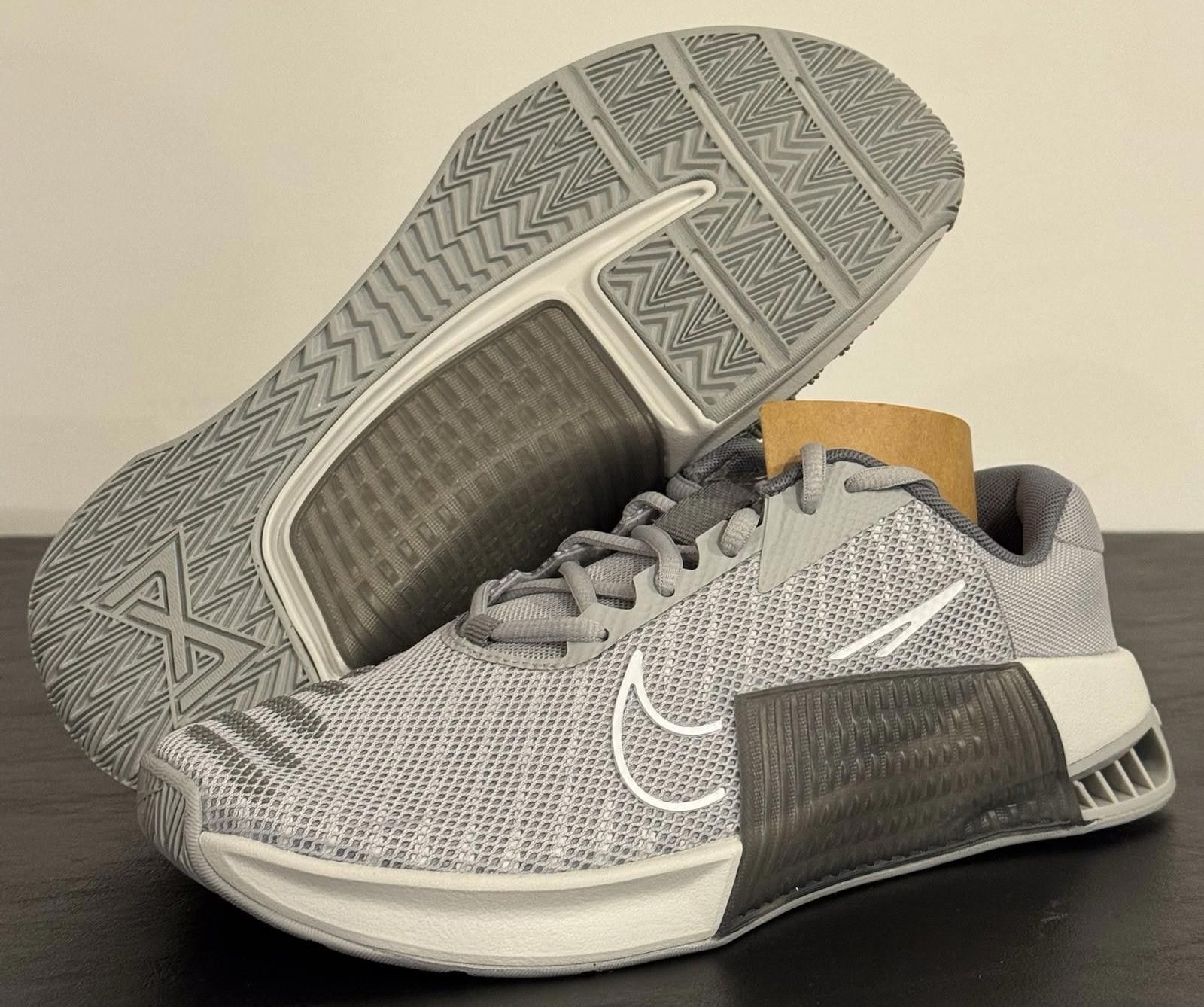 Nike Size 8.5 - Nike Metcon 9 Light Smoke Grey Size US 8.5 / EU 41-42 - 6 Thumbnail