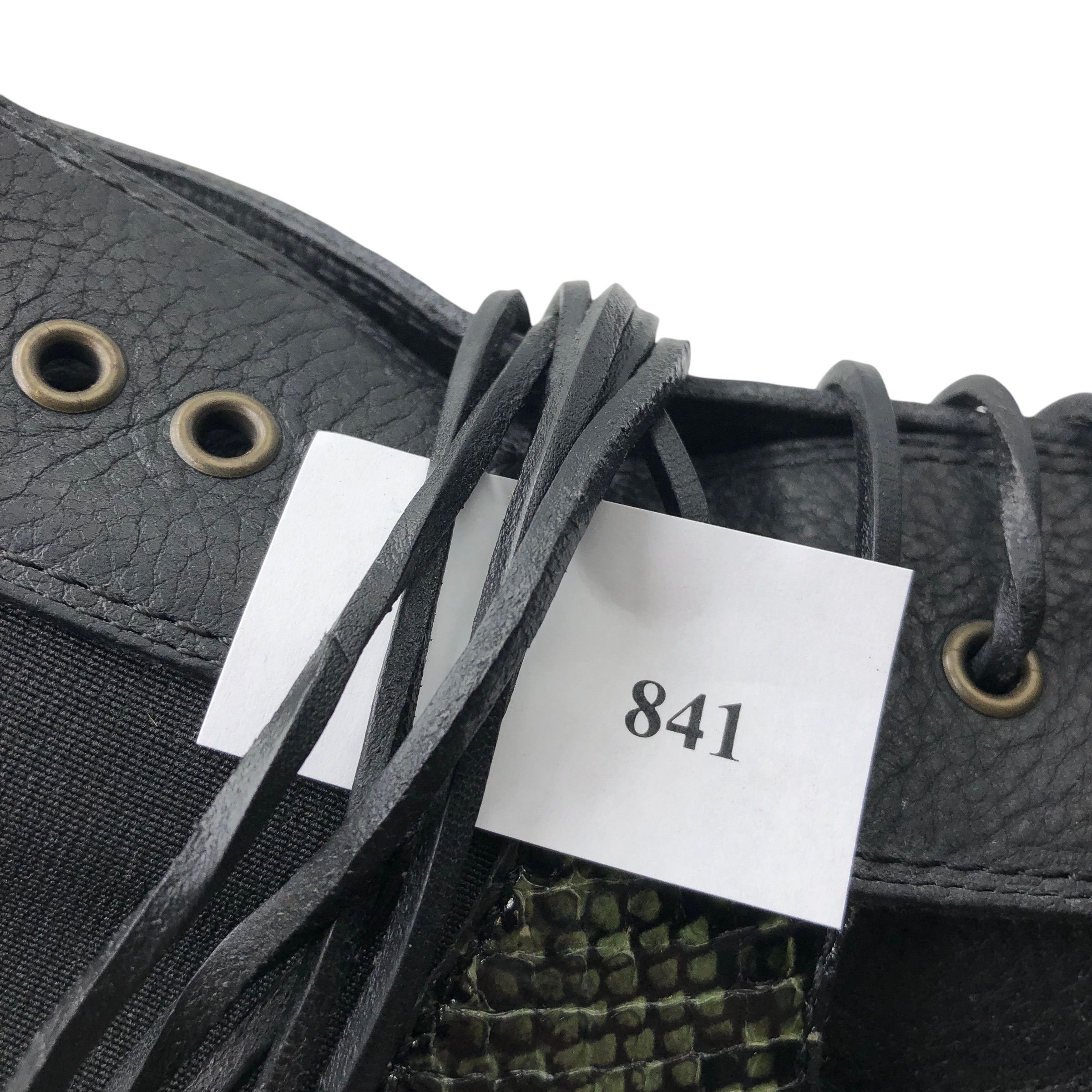 Burberry Burberry Black/Green Snakeskin Leather Heeled Ankle Boots Size US 11 / IT 41 - 15 Thumbnail