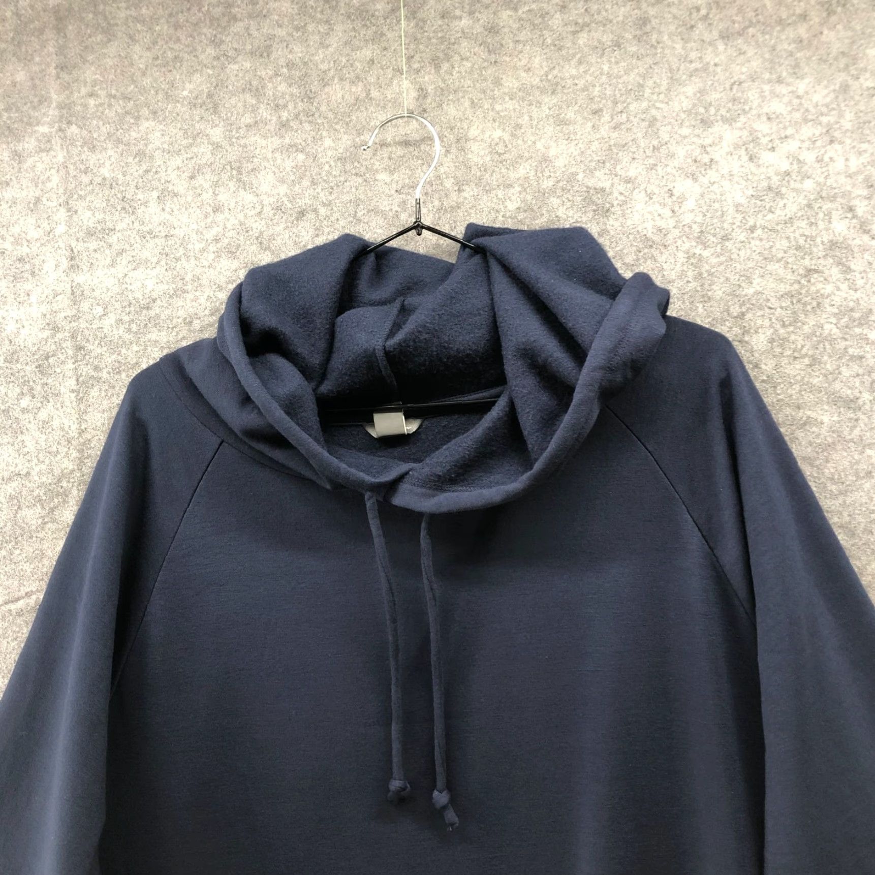 Eddie Bauer Eddie Bauer Hoodie XL Navy Blue Ultra Soft Lightweight Pullover Womens Size XL / US 12-14 / IT 48-50 - 3 Thumbnail