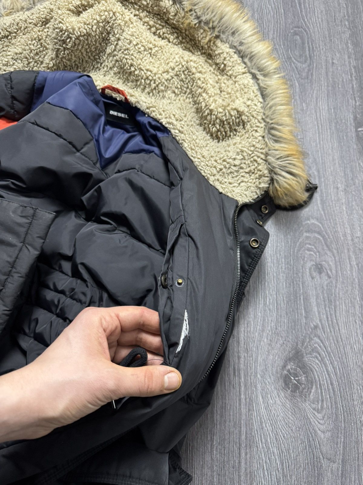 Diesel × Vintage Diesel Zip Fur Hoodie Parka Ifsixwasnine Lgb Style Size US L / EU 52-54 / 3 - 13 Thumbnail