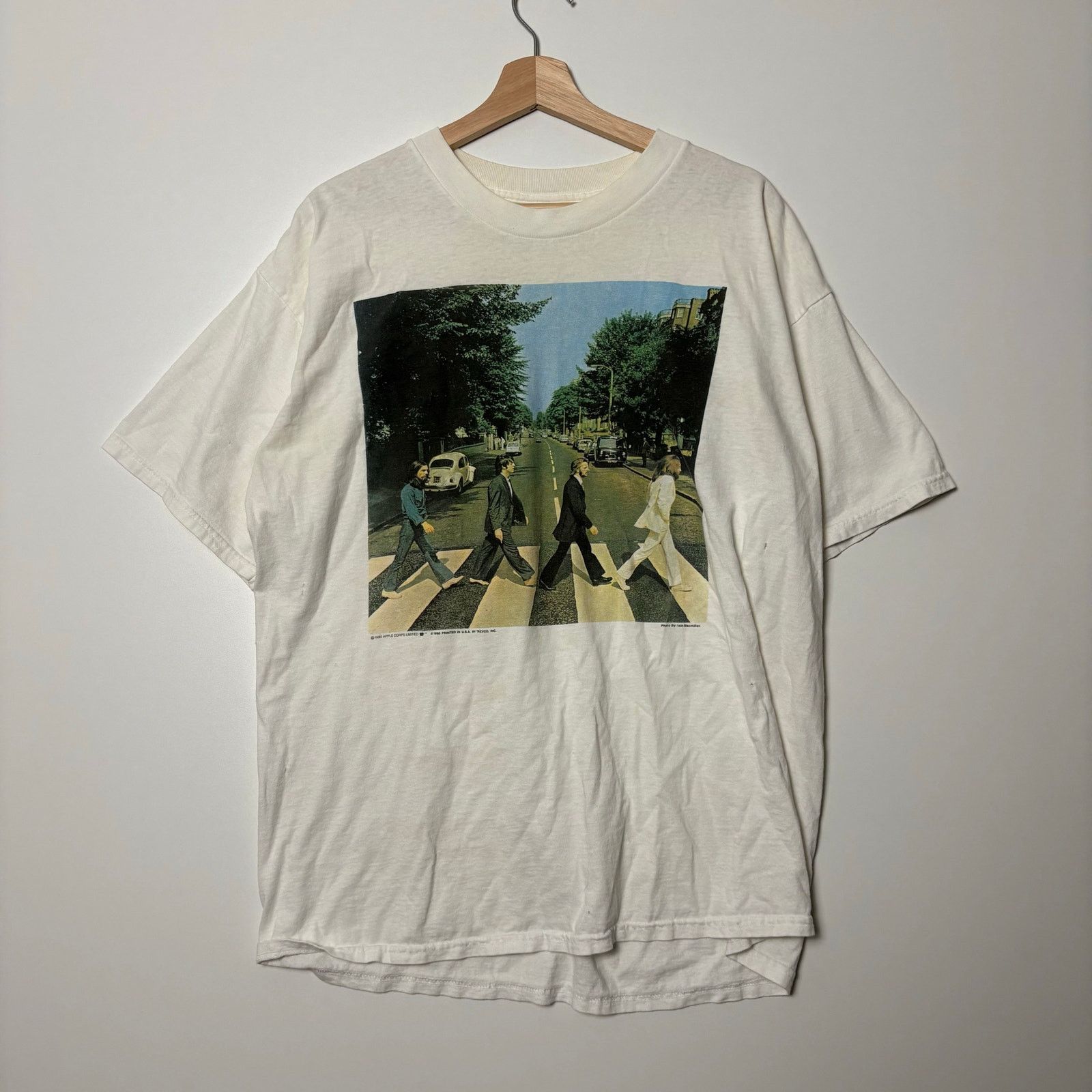 トップス 90's THE BEATLES \"abbey road\" Vintage 1994 The Beatles Abbey Road 25th Anniversary 90s