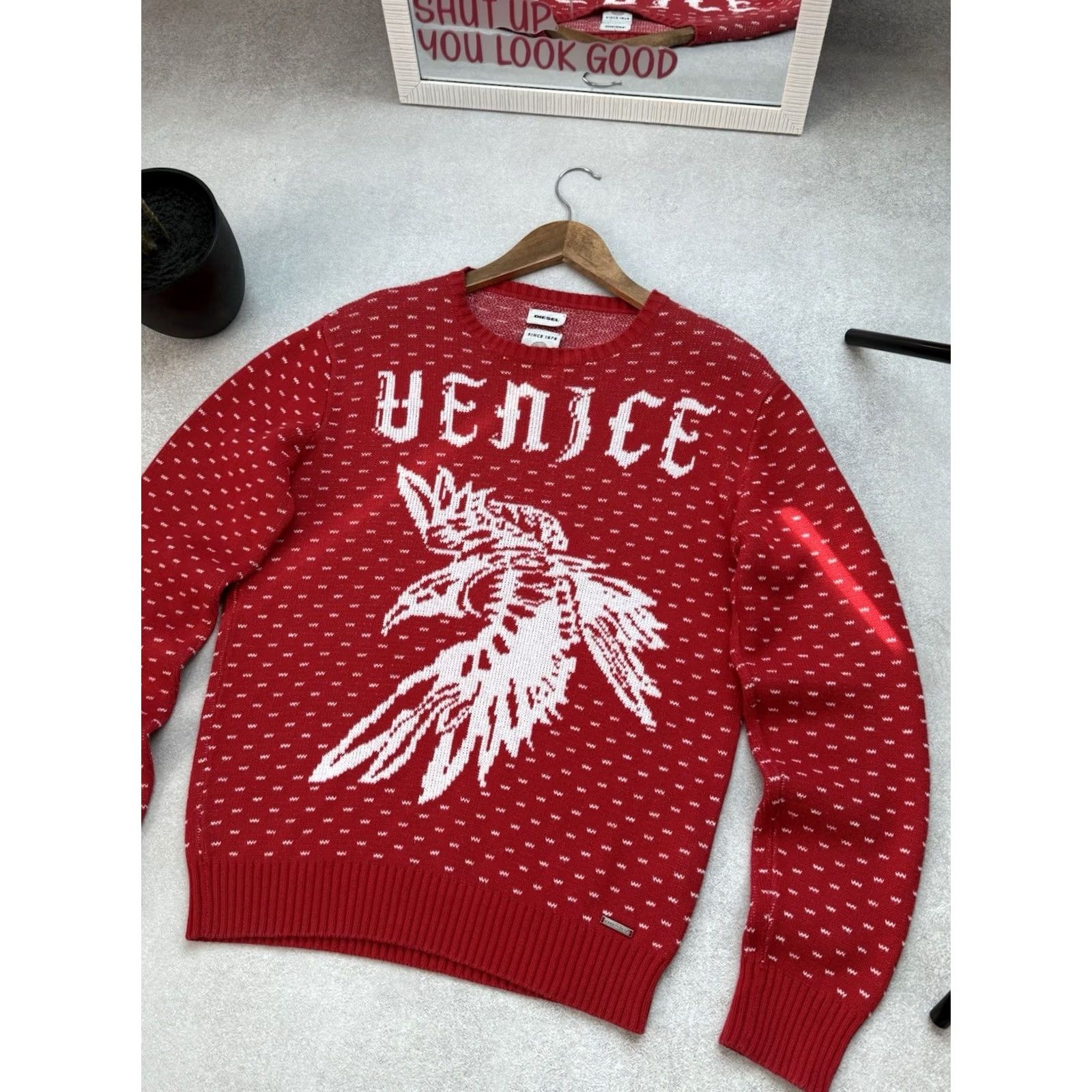 Diesel VINTAGE Diesel Venice Rare Sweater Men’s Pullover Eagle Red White Cotton M Crew Neck Knit Pullover Diesel Venice City 90s Mens Size US M / EU 48-50 / 2 - 5 Thumbnail