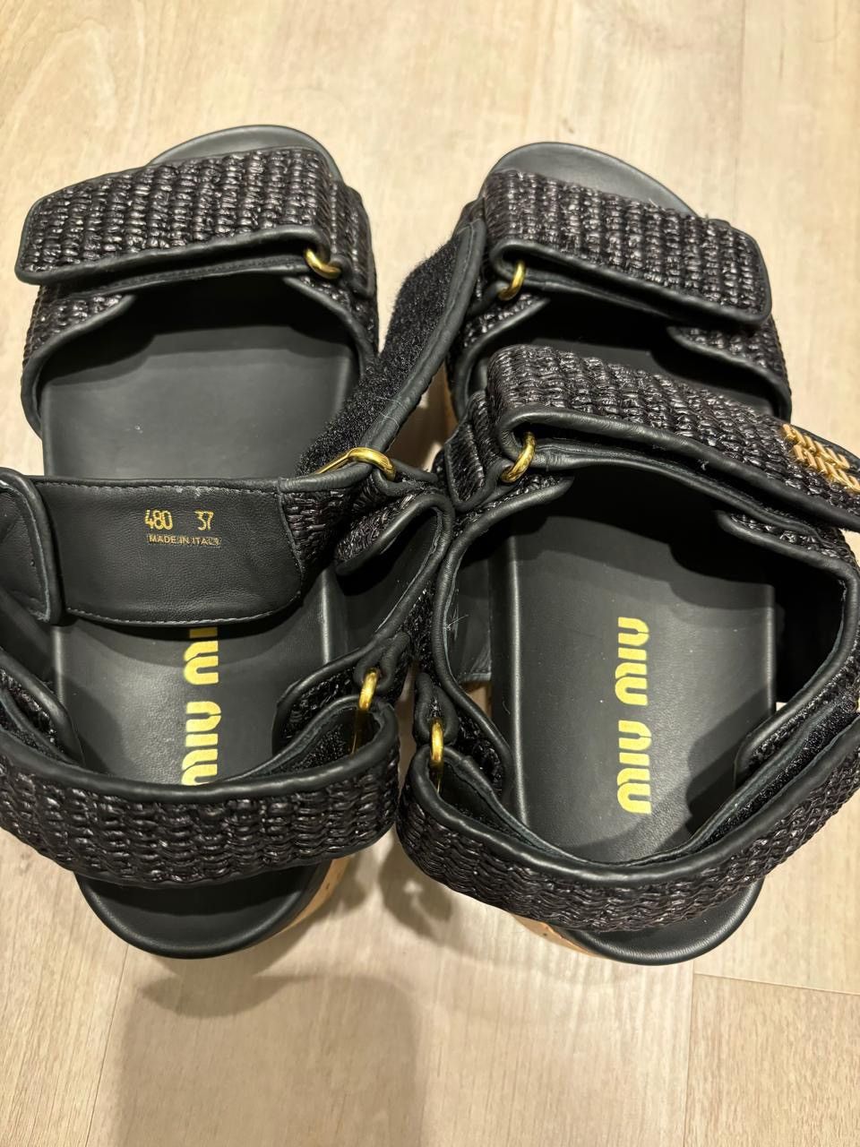 Miu Miu Miu Miu Raffia-effect woven fabric wedge sandals Size US 7 / IT 37 - 4 Thumbnail