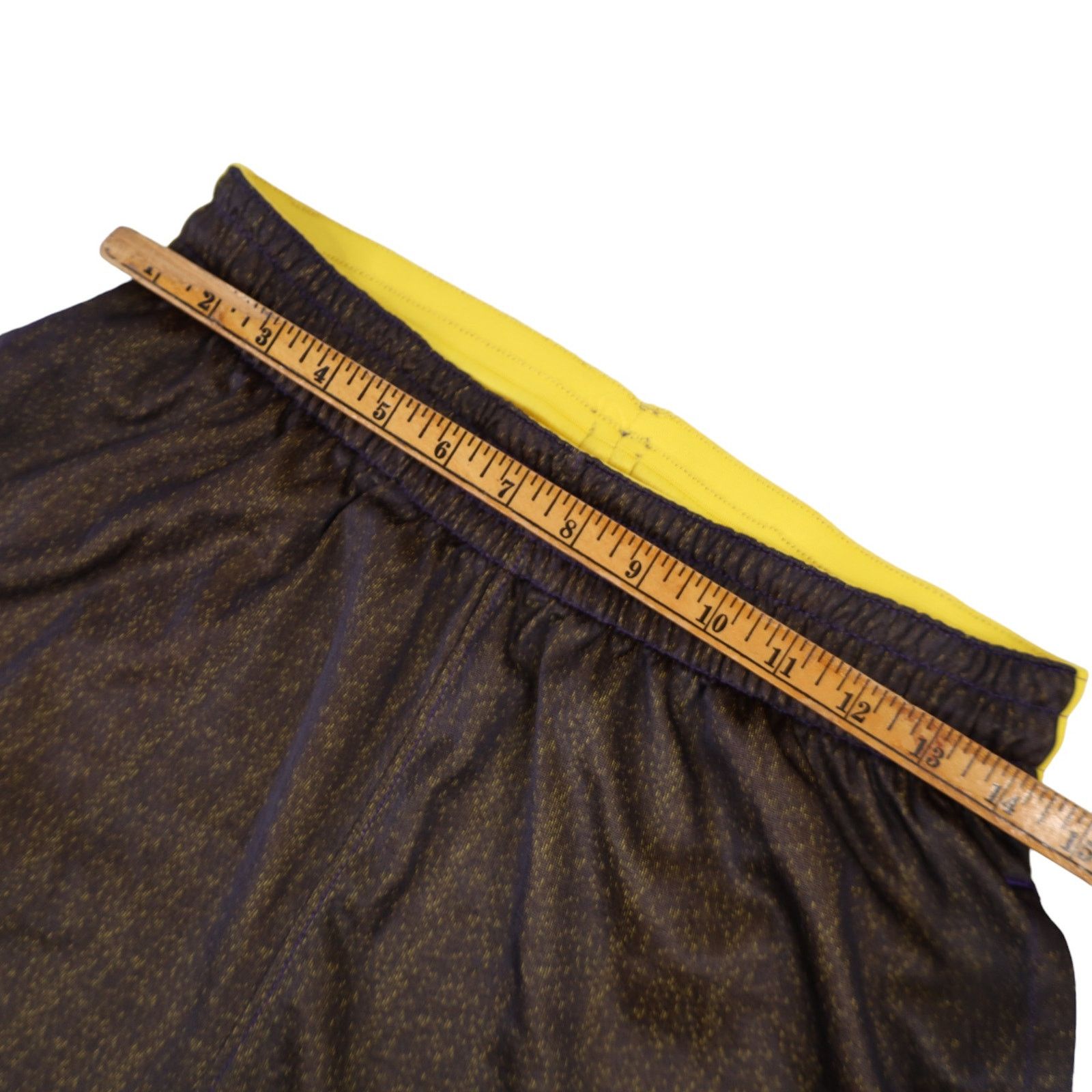 Nike × Vintage Vintage Nike Kobe Bryant Shield Logo Athletic Dri-fit Shorts Size US 30 / EU 46 - 8 Thumbnail
