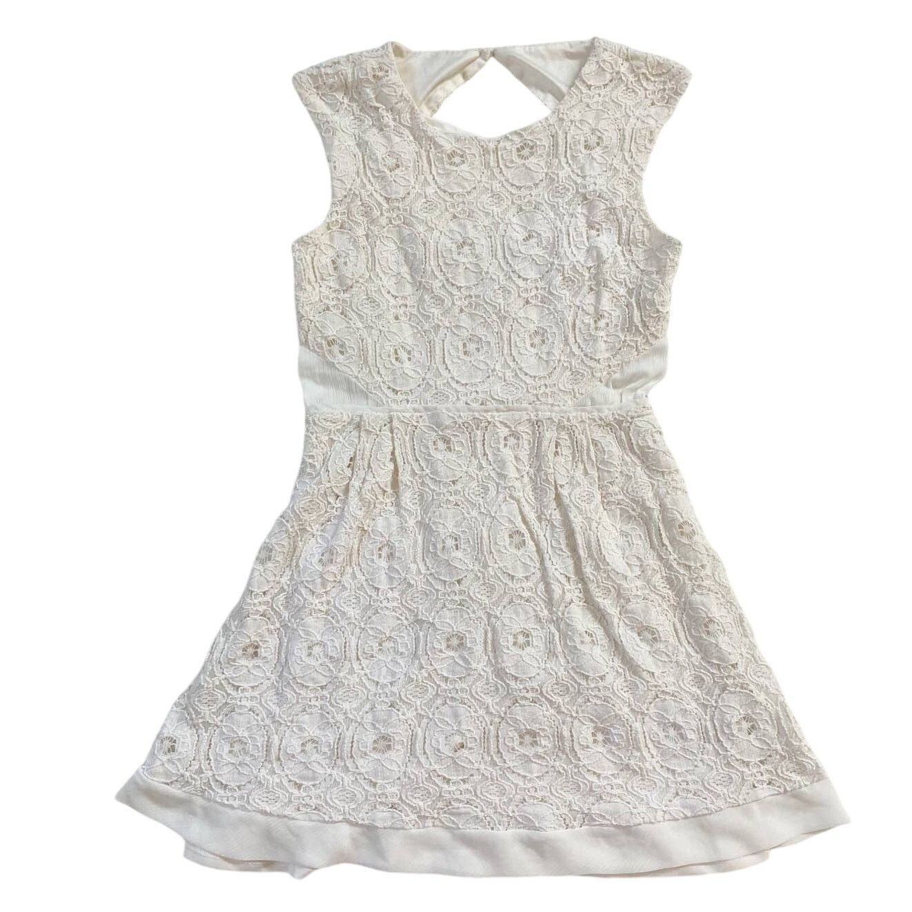 Urban Outfitters Urban Outfitters Kimchi Blue Camilla Medallion Lace Dress 4 Size S / US 4 / IT 40 - 8 Thumbnail