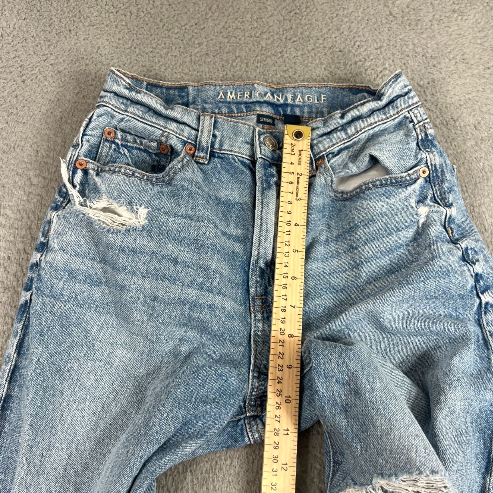American Eagle Outfitters American Eagle Strigid High Rise Baggy Straight Jeans Women's Size 0 Blue Size 25" / US 0 / IT 36 - 3 Thumbnail