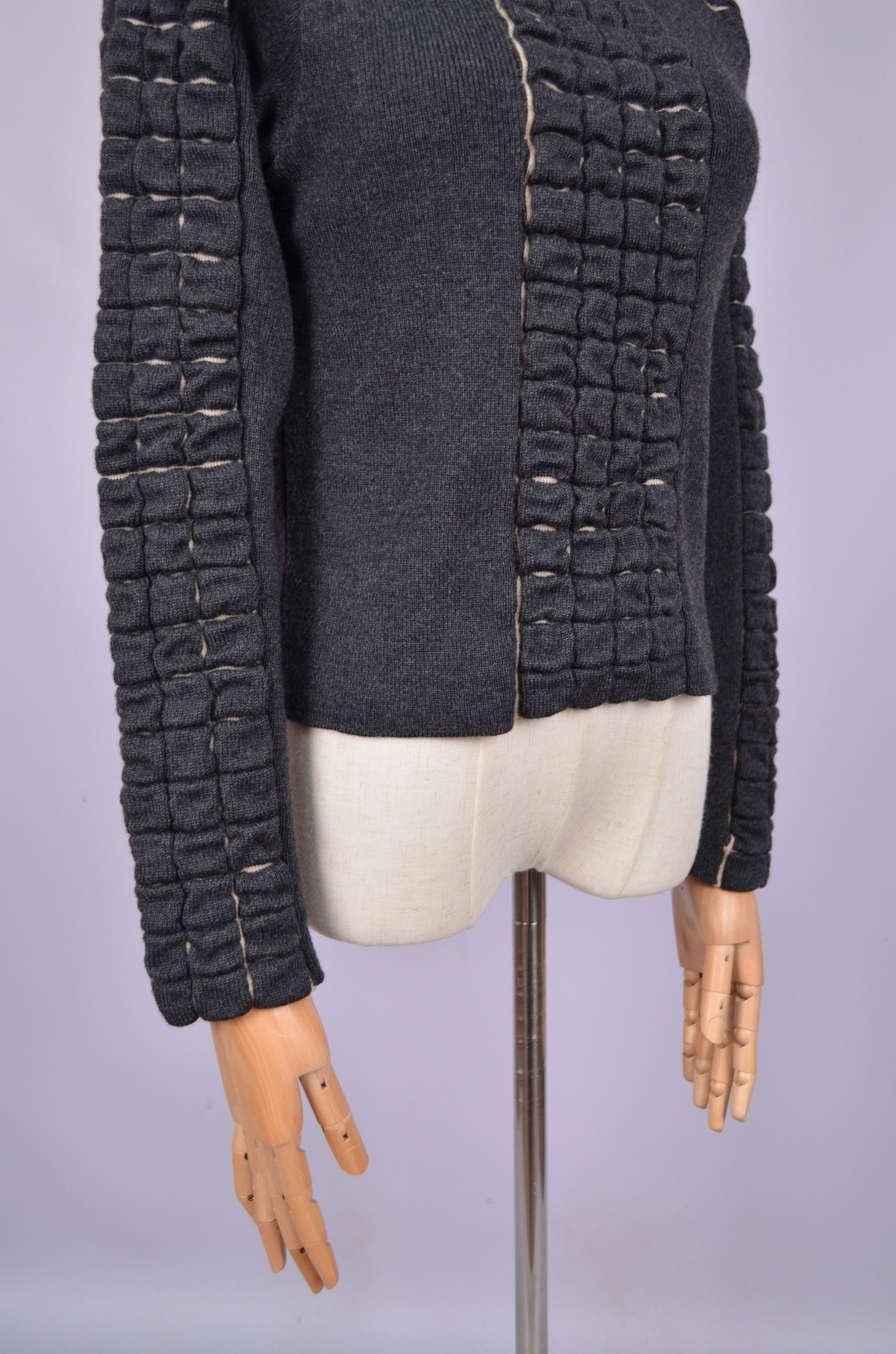 Chanel Chanel Womens Wool Sweater Knit Size FR40 M Medium LOGO CC Size M / US 6-8 / IT 42-44 - 18 Thumbnail