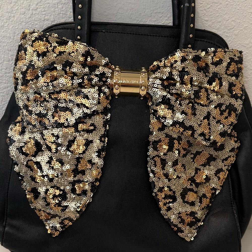Designer Betsey Johnson Vintage Oh Bow! Leopard Sequin Black Satchel Size ONE SIZE - 2 Thumbnail