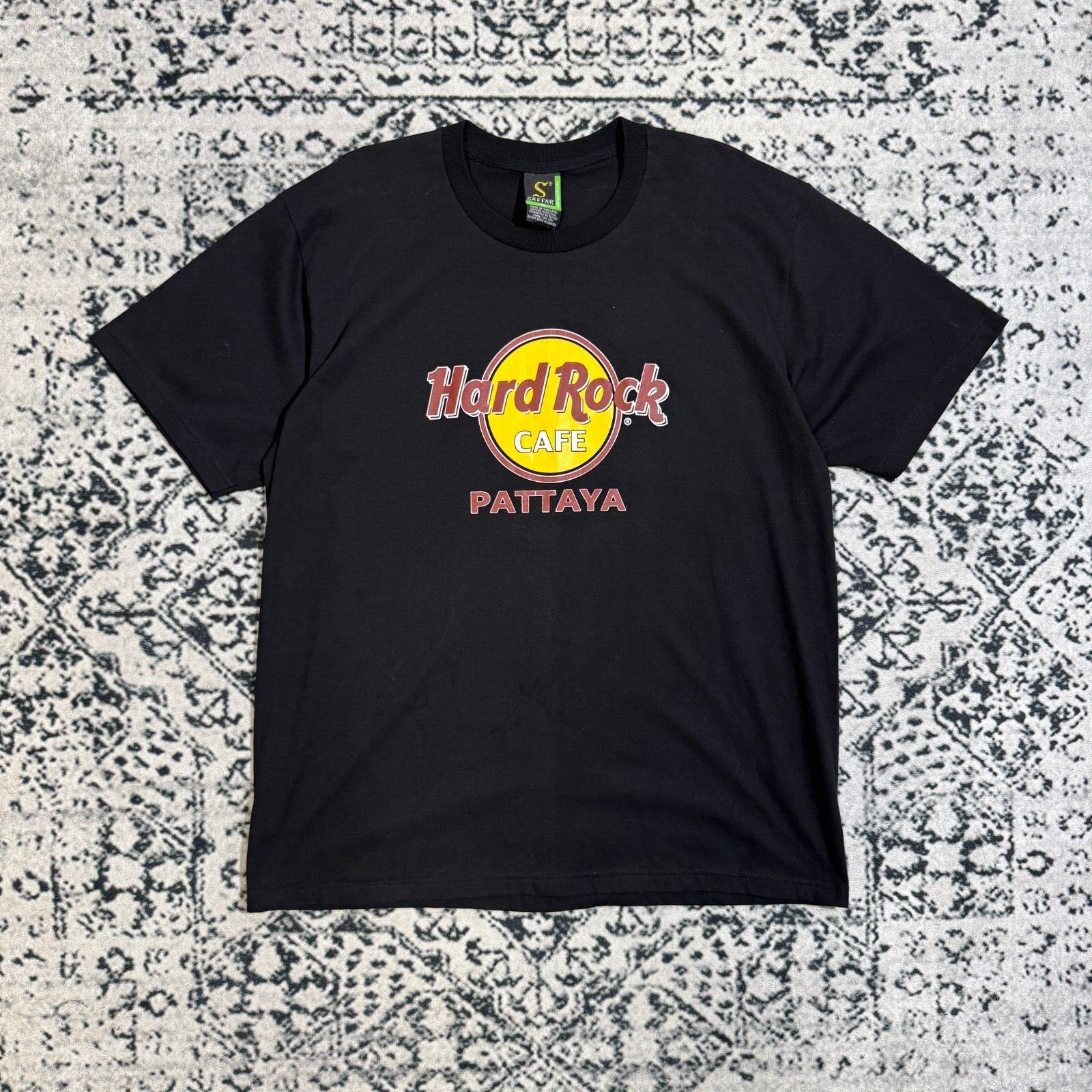 Vintage Hard Rock Unisex Black Cotton T-Shirt Size XL Y2K 90s Size US XL / EU 56 / 4 - 1 Thumbnail