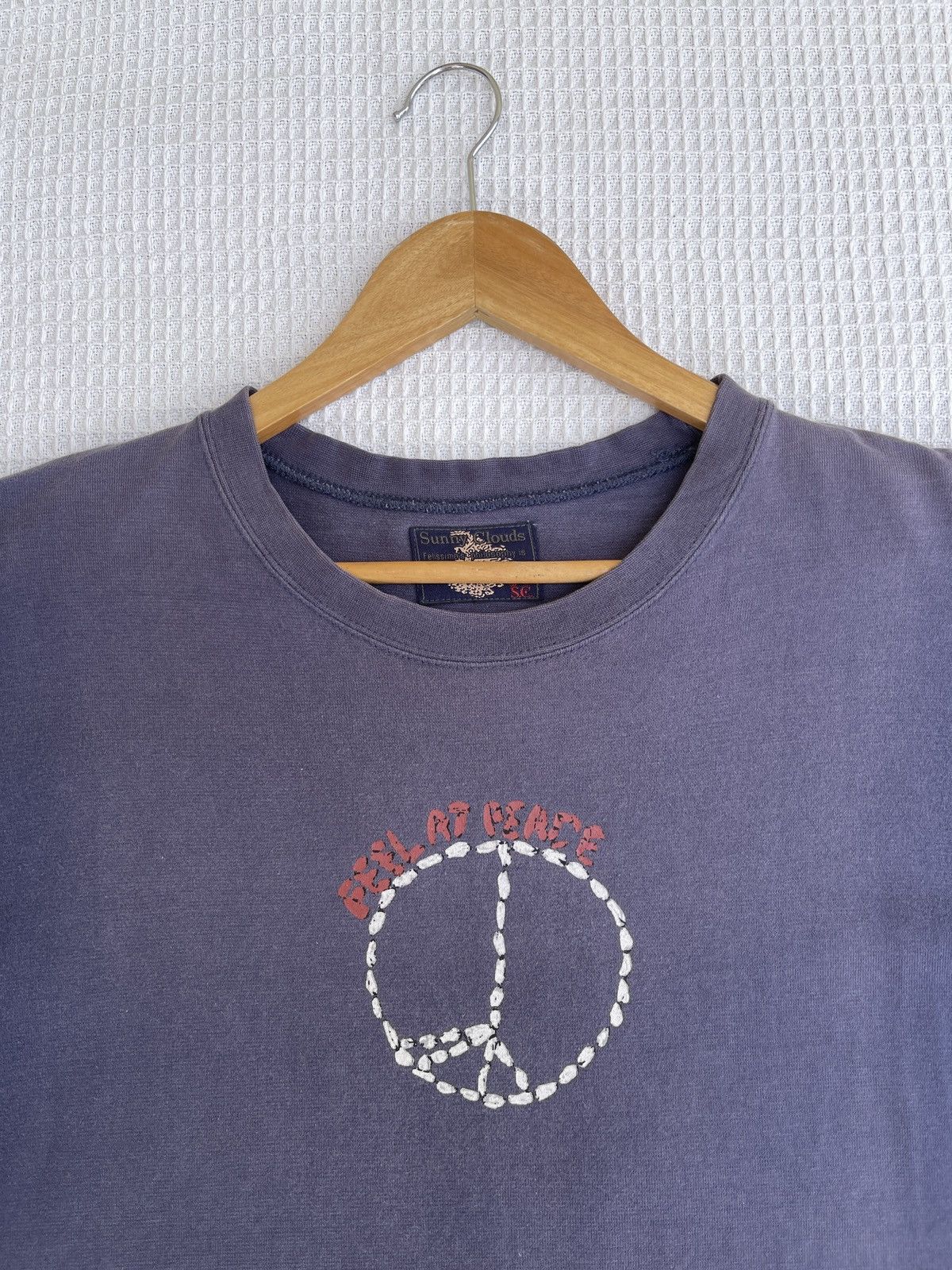 Japanese Brand Rare🔥Japanese Feel At Peace Faded Thrashed Tee Size US L / EU 52-54 / 3 - 9 Thumbnail