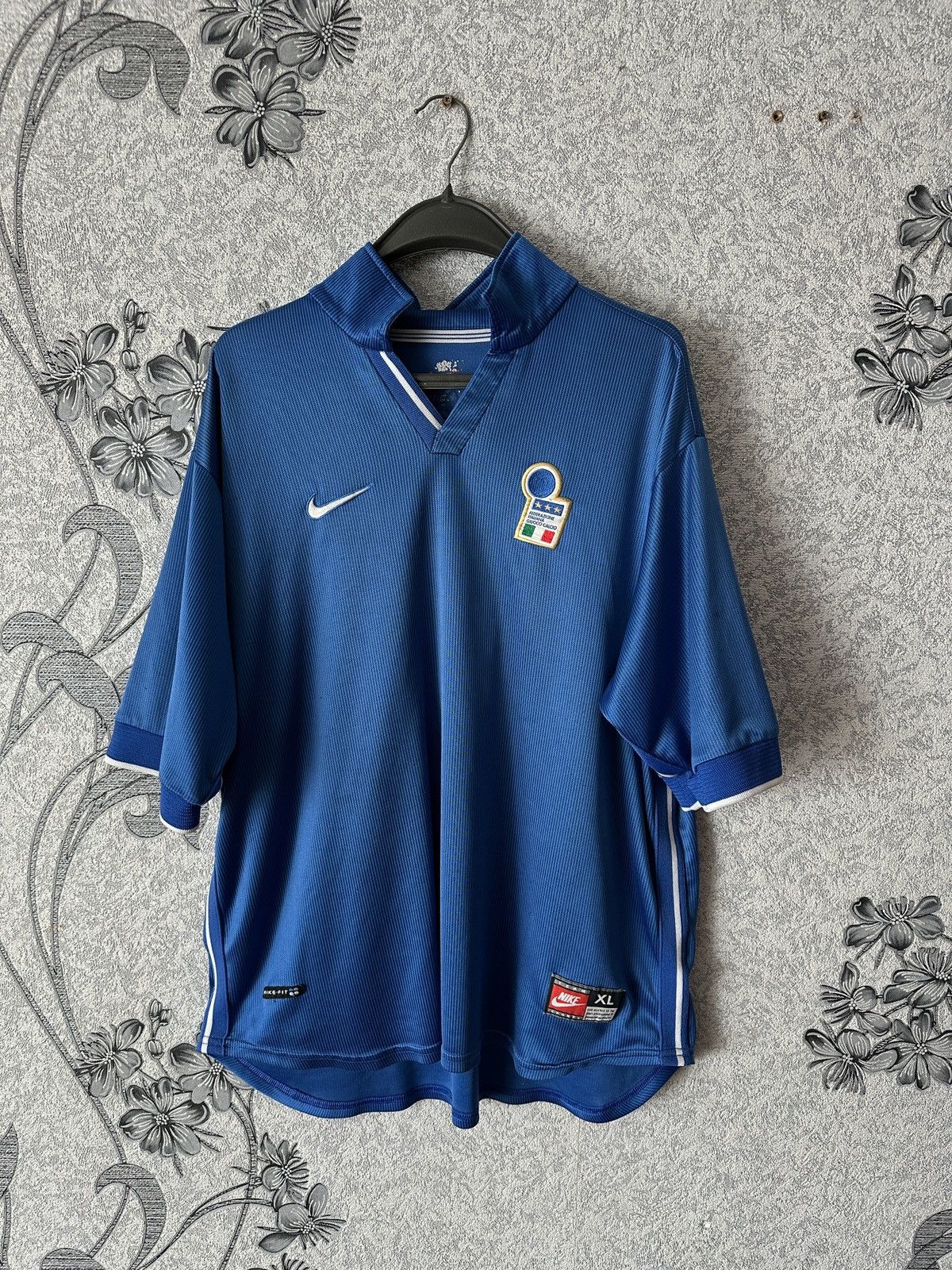 Nike 1994 Nike Italy #4 Baggio Vintage Soccer Jersey Football Rar Size US XL / EU 56 / 4 - 1 Thumbnail