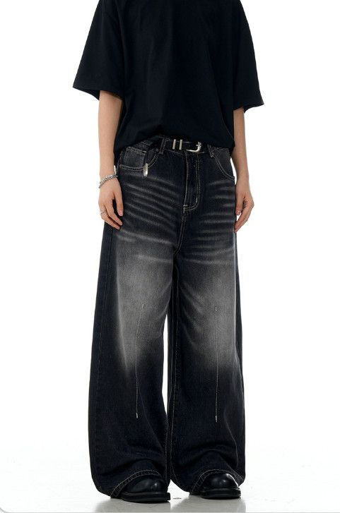 Jean Men's loose retro distressed casual wide-leg straight jeans Size US 32 / EU 48 - 2 Thumbnail
