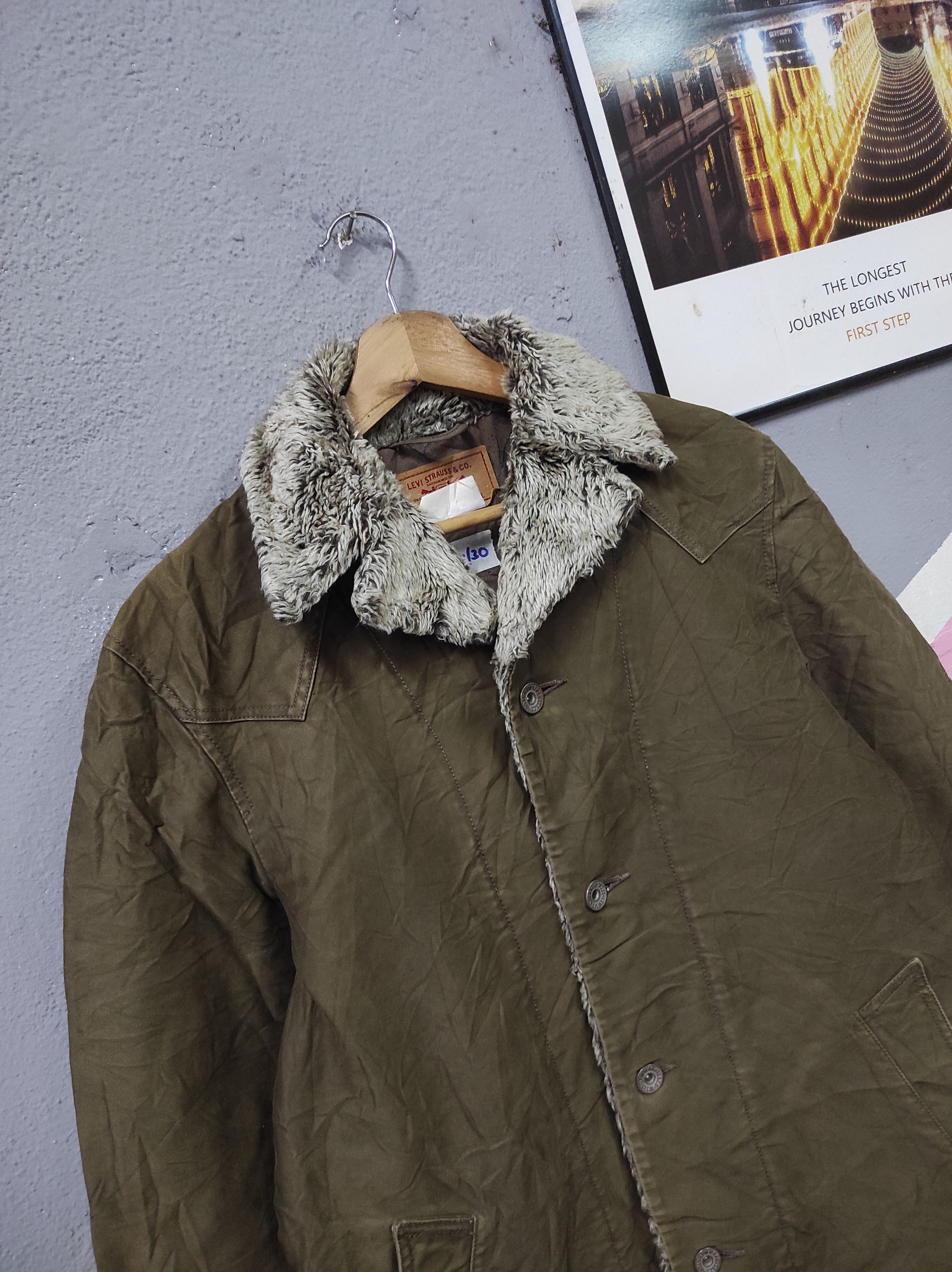 Japanese Brand × Levi's LEVI'S STYLE MILITARY SHERPA COLLAR JACKET DISTRESSED Size L / US 10 / IT 46 - 2 Thumbnail