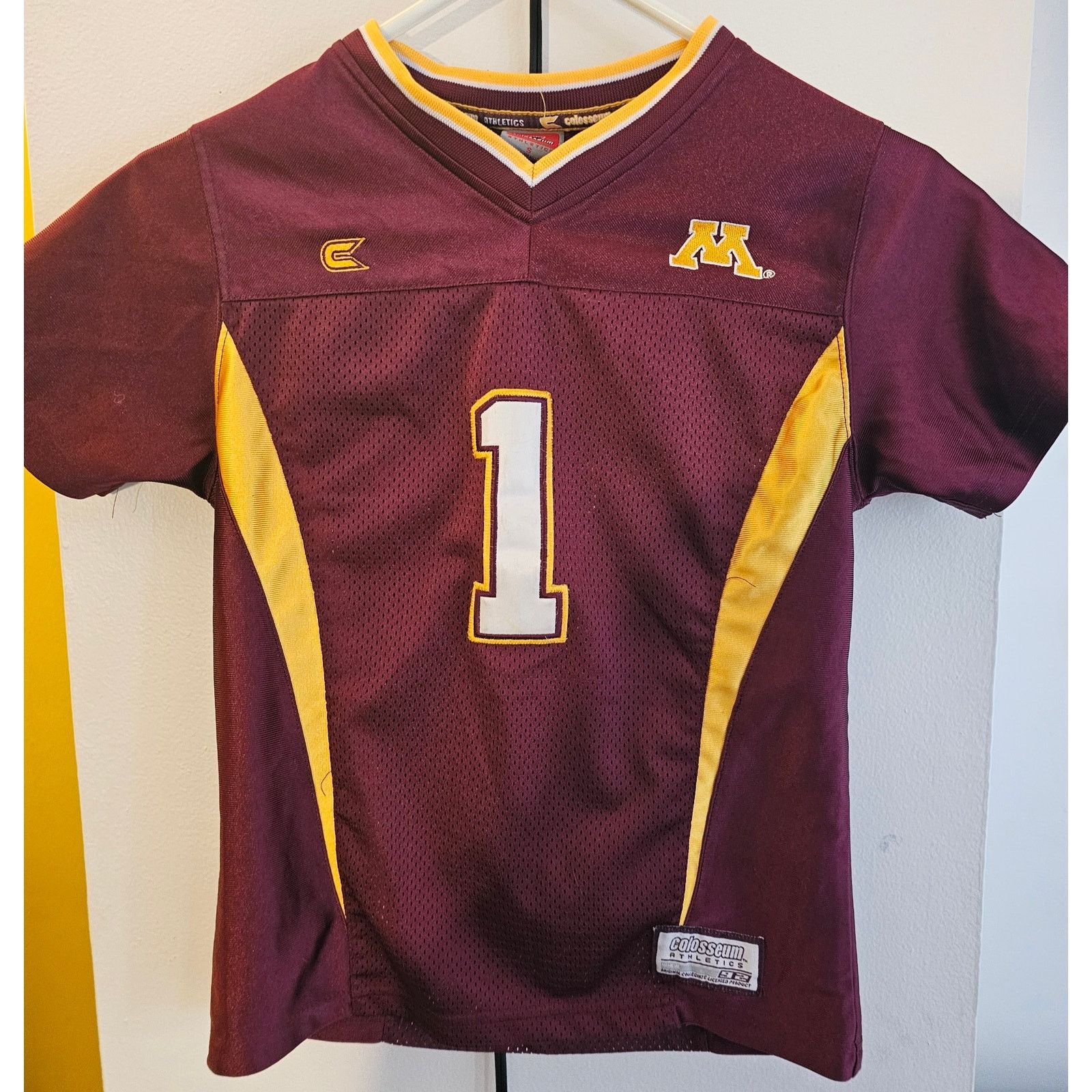Colosseum Athletics Colosseum Athletics Minnesota Maroon/Gold Jersey - Boys S Size US XXS / EU 40 - 1 Thumbnail