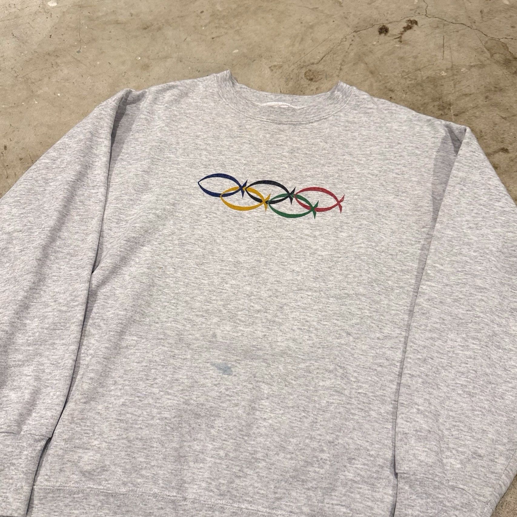 Vintage VINTAGE Jesus Christian Sweatshirt Crewneck John 3:16 Worldwide Mens XL USA MADE Sweatshirt Gray Pullover USA Theme Mens XL Size US XL / EU 56 / 4 - 4 Thumbnail