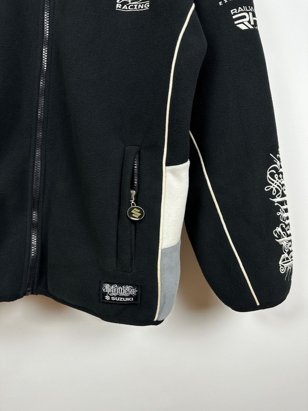 Vintage Vintage Suzuki Relentless By Taz Racing Zip Fleece Jacket Size US M / EU 48-50 / 2 - 13 Thumbnail