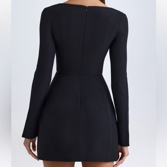 Other Oh Polly TAESHASquare-Neck Structured Tulip Mini Dress in Bl Size M / US 6-8 / IT 42-44 - 3 Thumbnail
