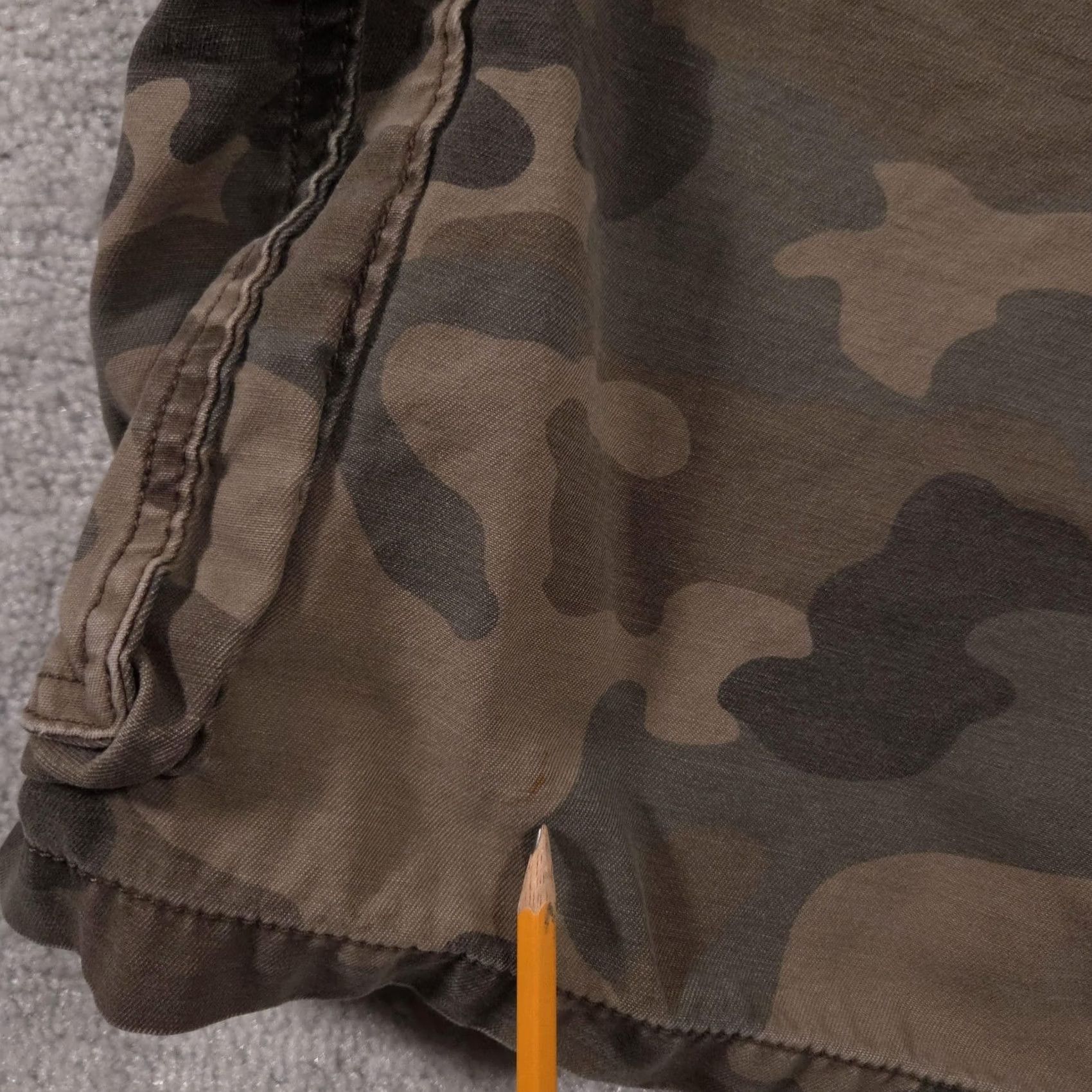 Faded Glory Faded Glory Shorts Mens 46 Cargo Cotton Camouflage Pockets Zip Fly Relaxed Fit Casual Urban Army Green 90s Mens Size US 30 / EU 46 - 6 Thumbnail