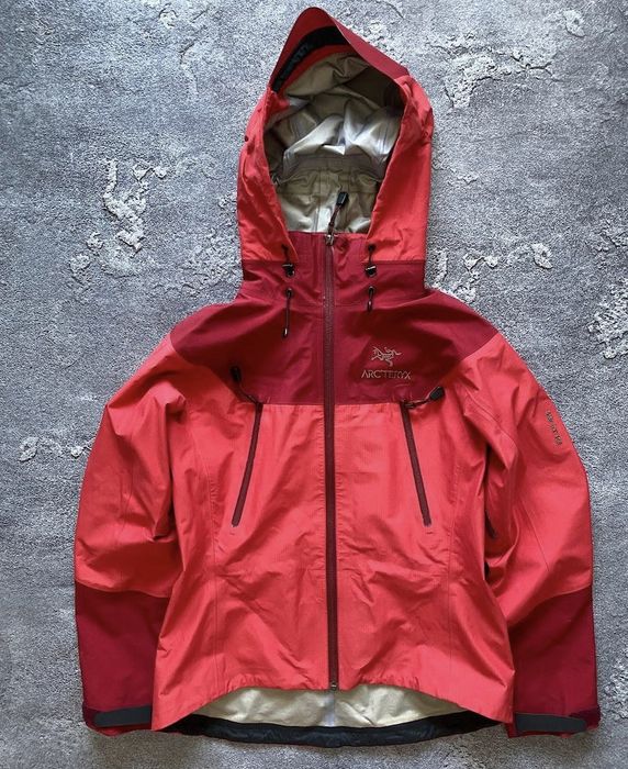 Arc'Teryx Arc'teryx Vintage 00's Theta AR Gore-Tex XCR Jacket