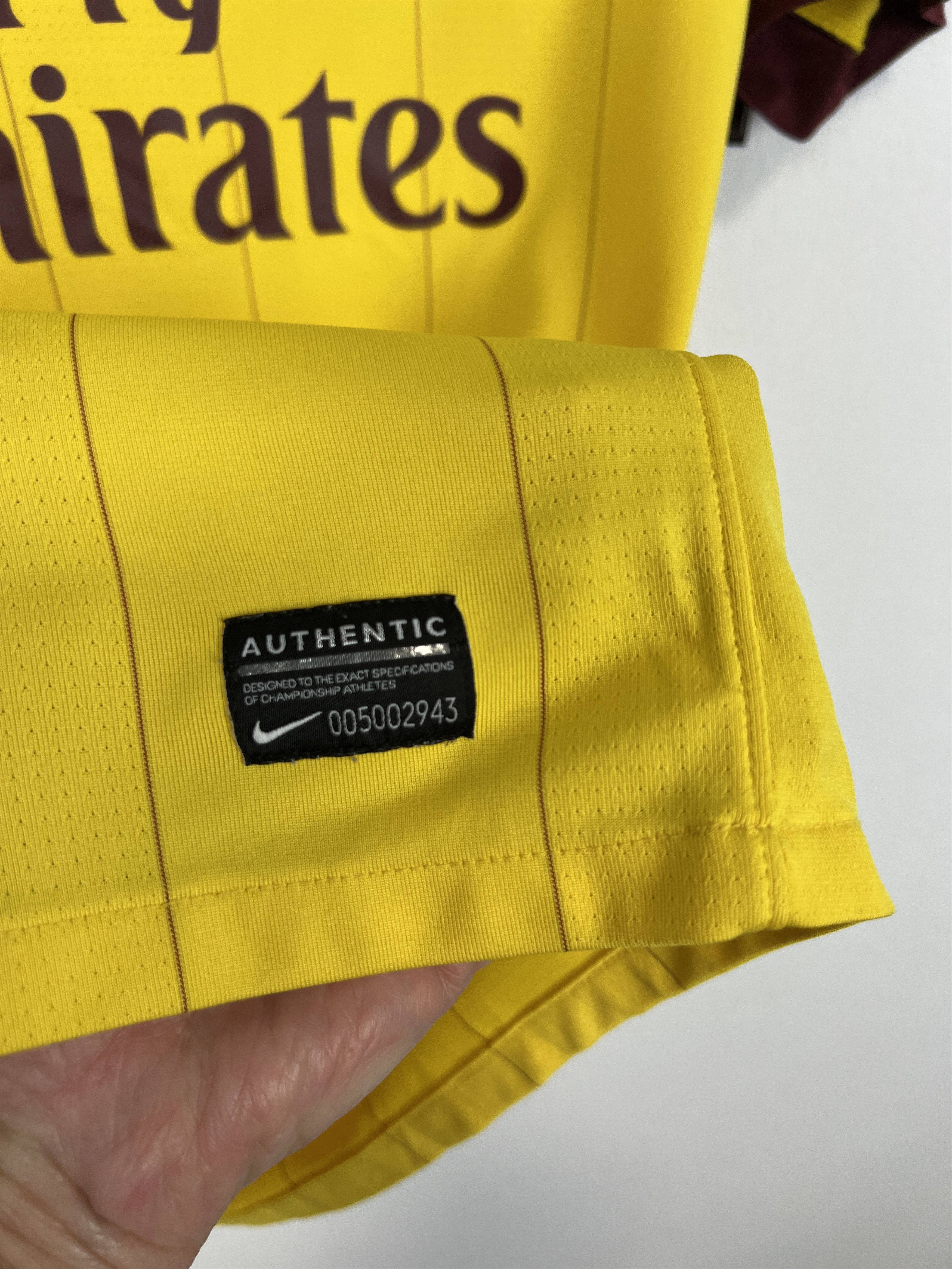 Nike Arsenal football shirt Soccer #29 Chamakh Nike Tee Hype Size US XS / EU 42 / 0 - 4 Thumbnail
