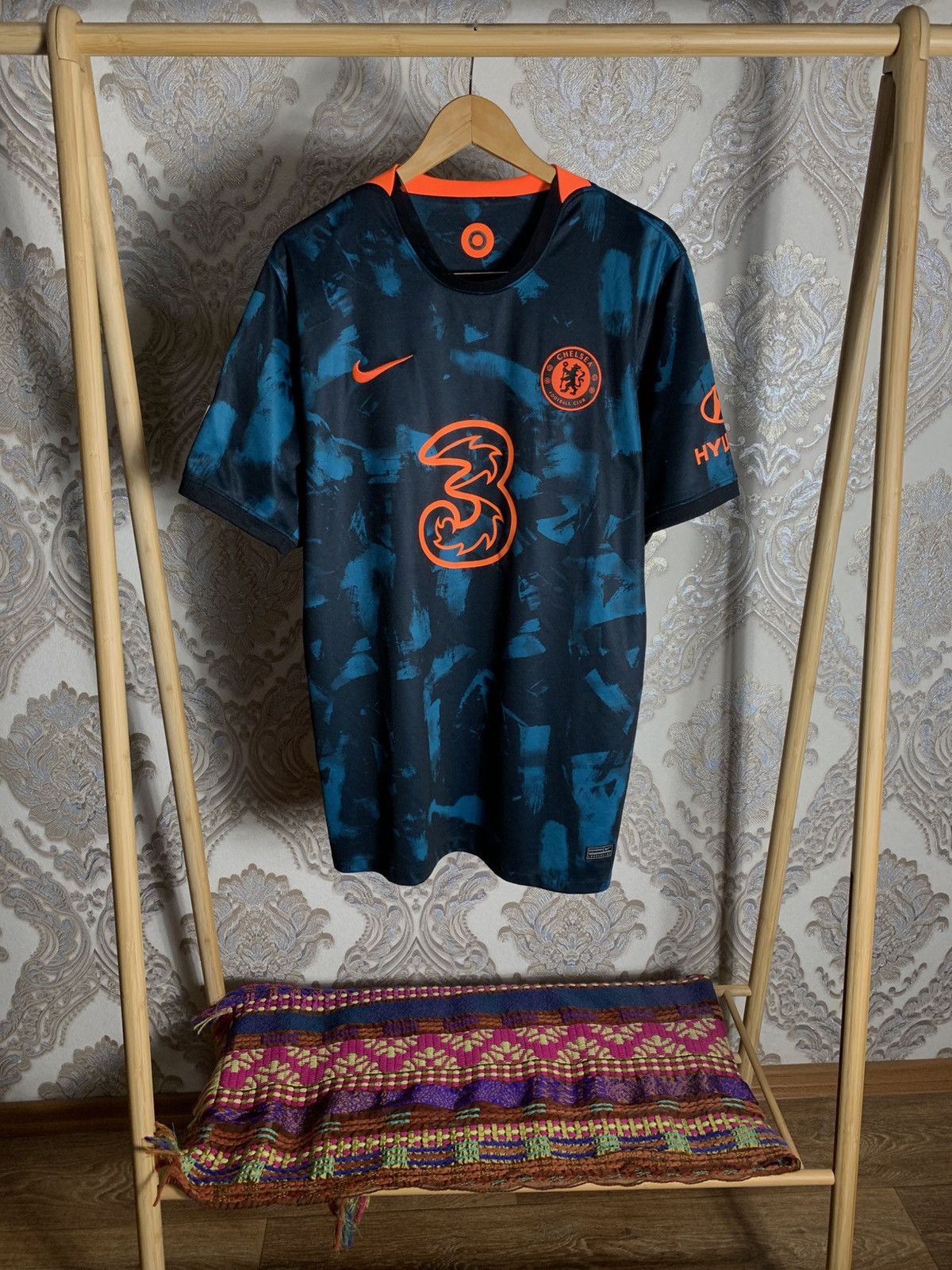 Vintage VERY RARE NIKE FC CHELSEA LONDON ENGLAND SOCCER JERSEY Y2K Size US XL / EU 56 / 4 - 1 Thumbnail