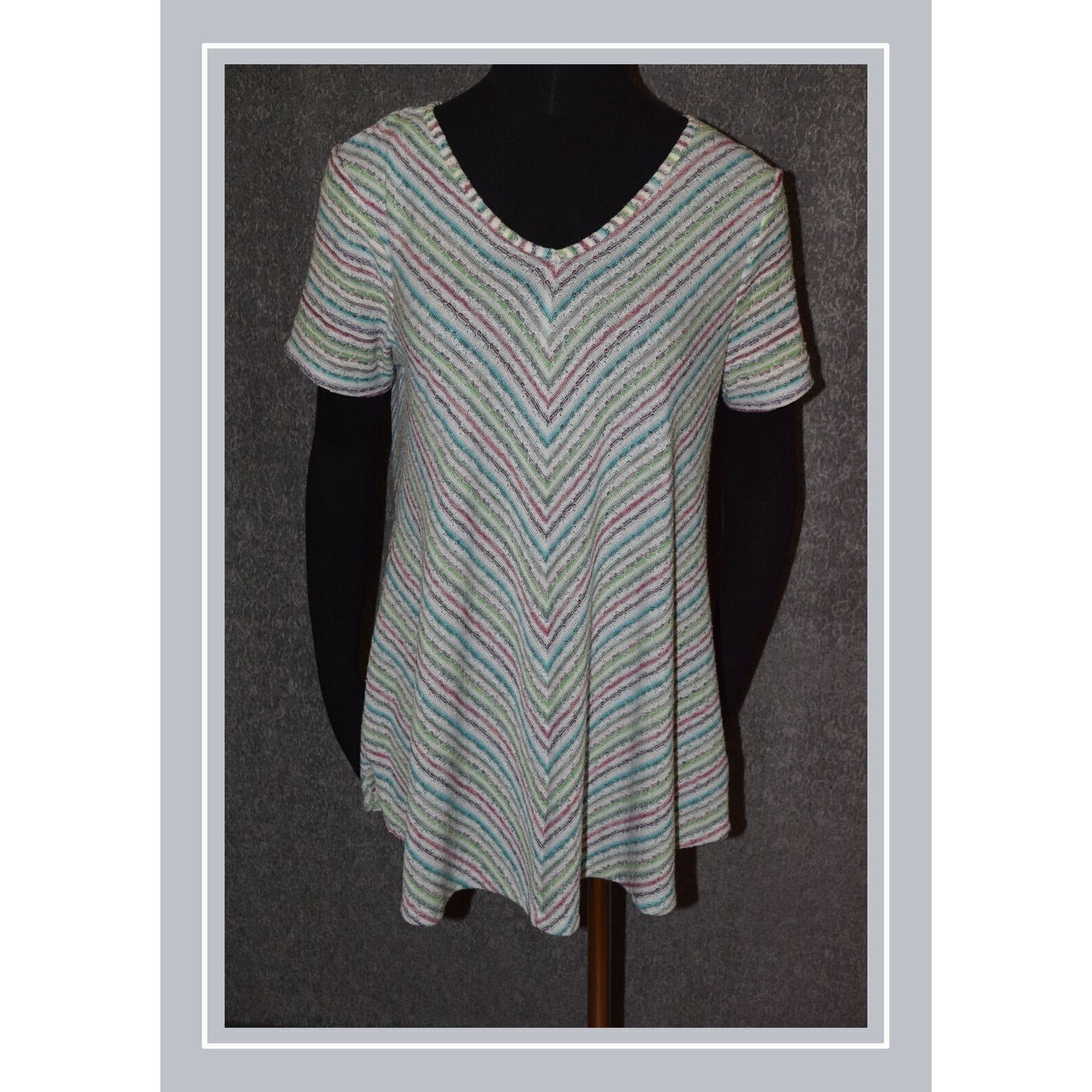 Vintage John Paul Richard Cute Diagonal Stripe V-Neck SS Tunic SZ M Size M / US 6-8 / IT 42-44 - 1 Thumbnail