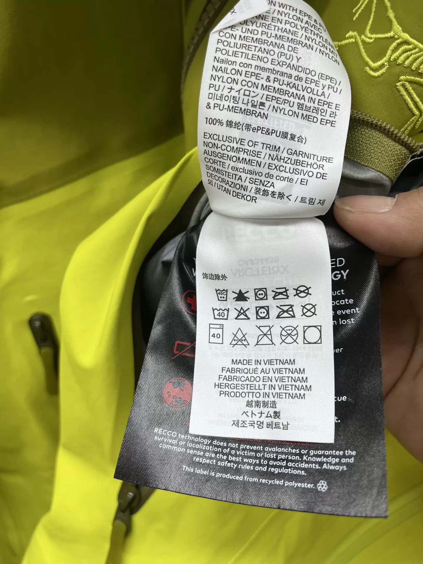 Arc'teryx Arcteryx Beta AR Jacket Euphoria Green L Size US L / EU 52-54 / 3 - 7 Thumbnail