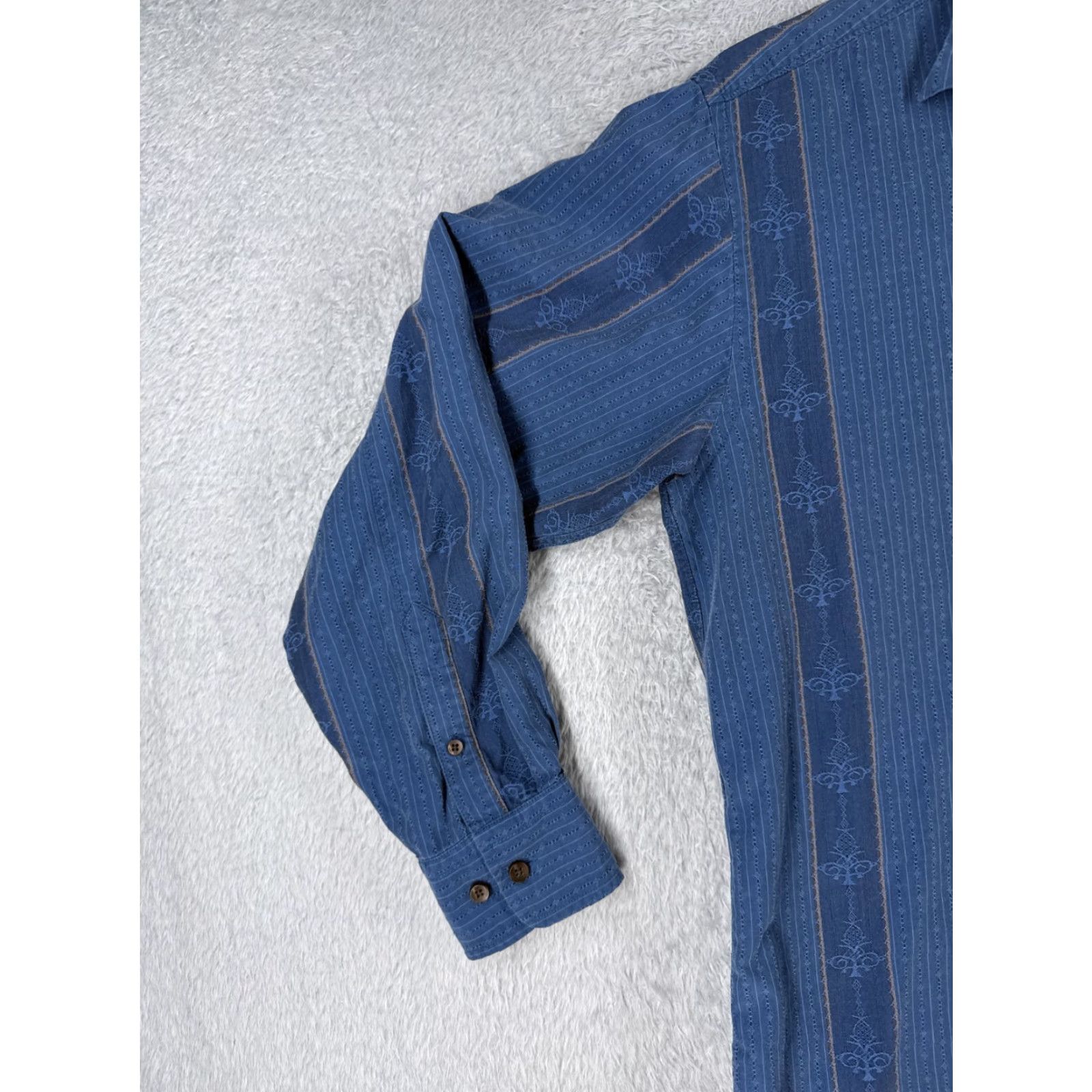 Tommy Bahama Tommy Bahama Shirt Men Large Blue Vertical Stripe Pineapple 100% Silk Button Up Size US L / EU 52-54 / 3 - 3 Thumbnail