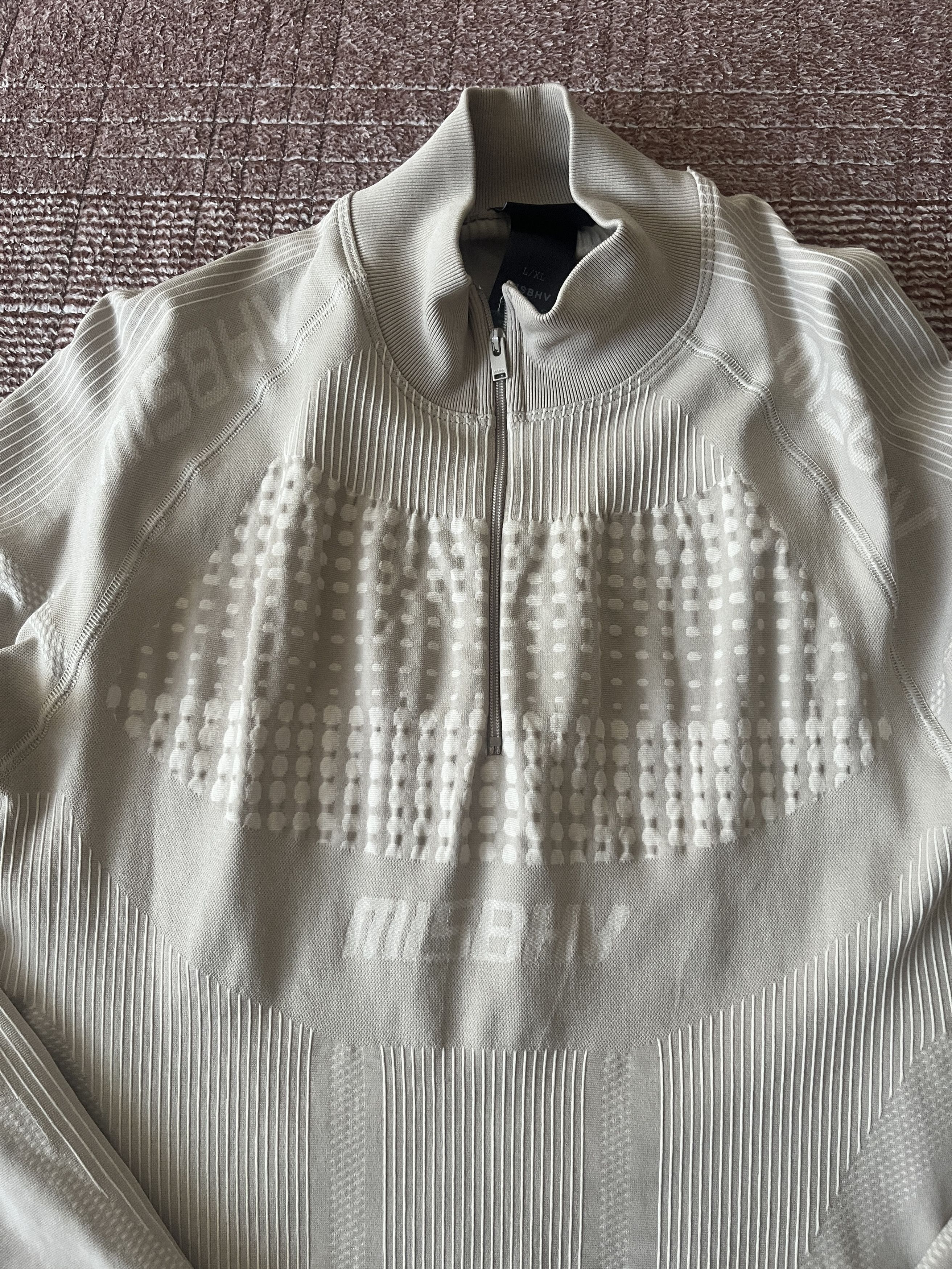 Misbhv MISBHV Beige Europa Sweater Size: L/XL Size US L / EU 52-54 / 3 - 2 Thumbnail