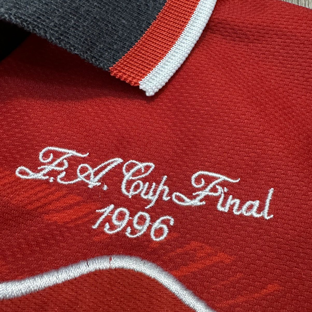 Umbro Manchester United 1996 FA cup final shirt #7 Cantona Size US M / EU 48-50 / 2 - 6 Thumbnail