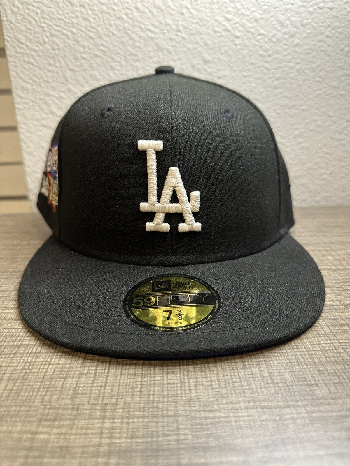 New Era Los Angeles Dodgers Ohtani RARE Glow In The Dark HYPE Size ONE SIZE - 2 Thumbnail