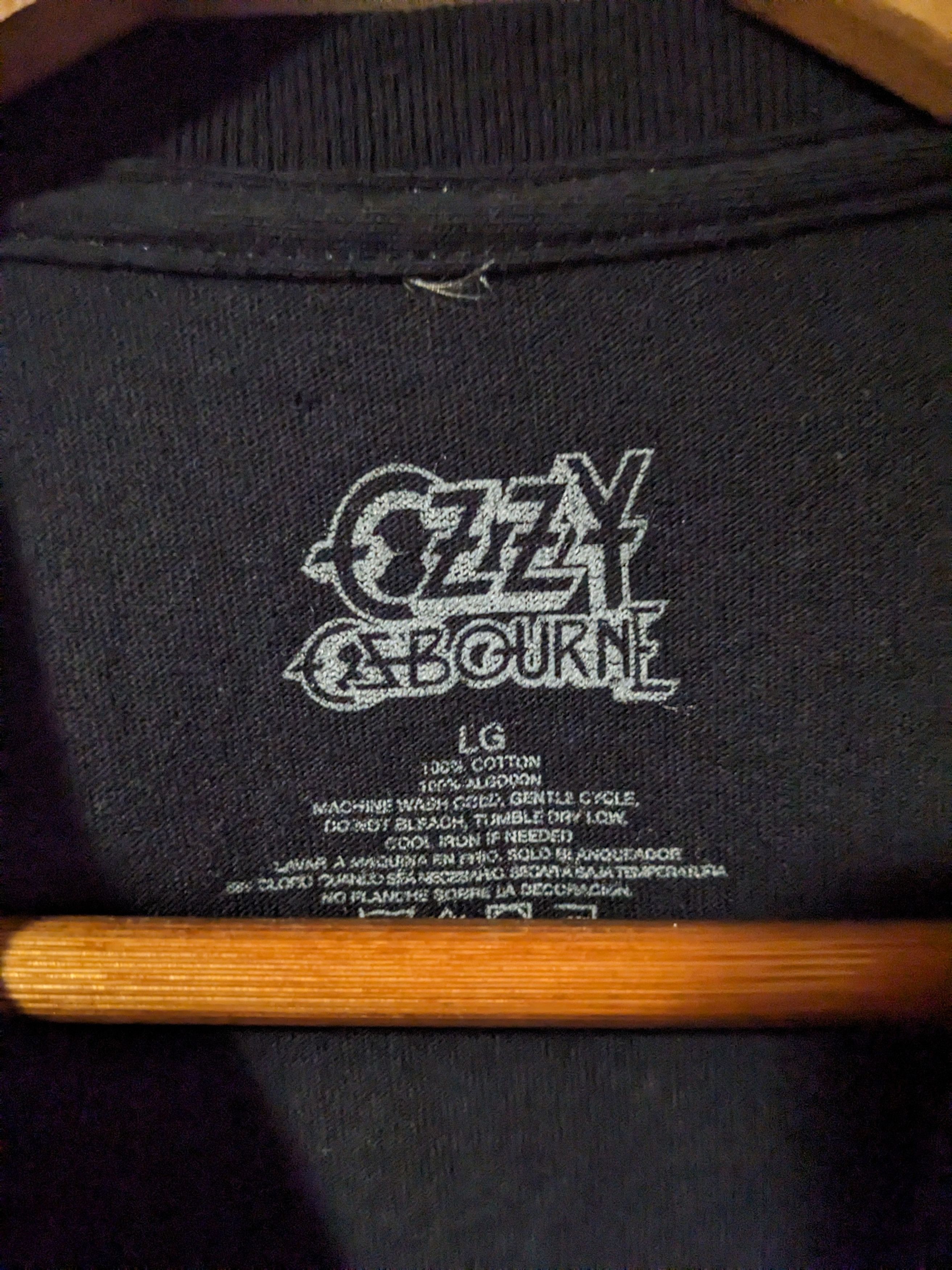 Band Tees Vintage 2010 Ozzfest Ozzy Osbourne Black Large T-Shirt Size US L / EU 52-54 / 3 - 3 Thumbnail