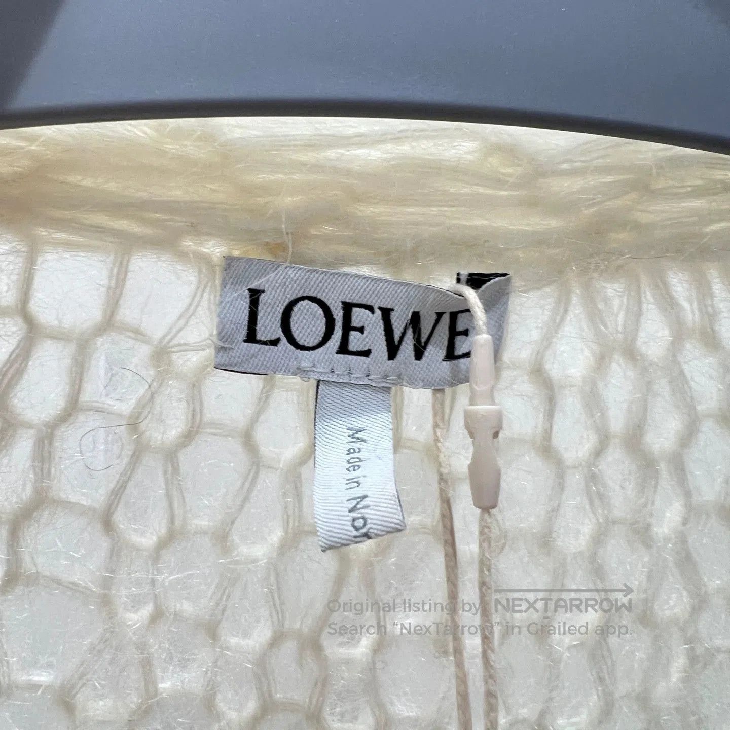 Loewe loewe logo knit cardigan in beige. Size US S / EU 44-46 / 1 - 3 Thumbnail