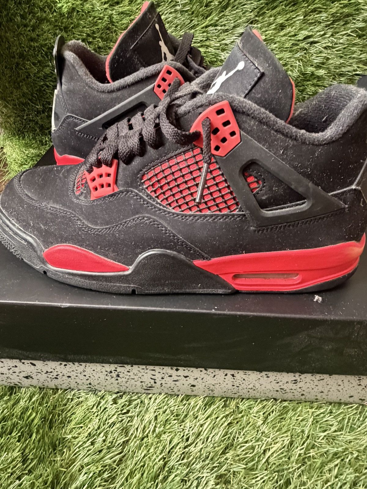 Jordan Brand AIR JORDAN 4 RETRO RED THUNDER SZ 8.5 Size US 8.5 / EU 41-42 - 1 Thumbnail